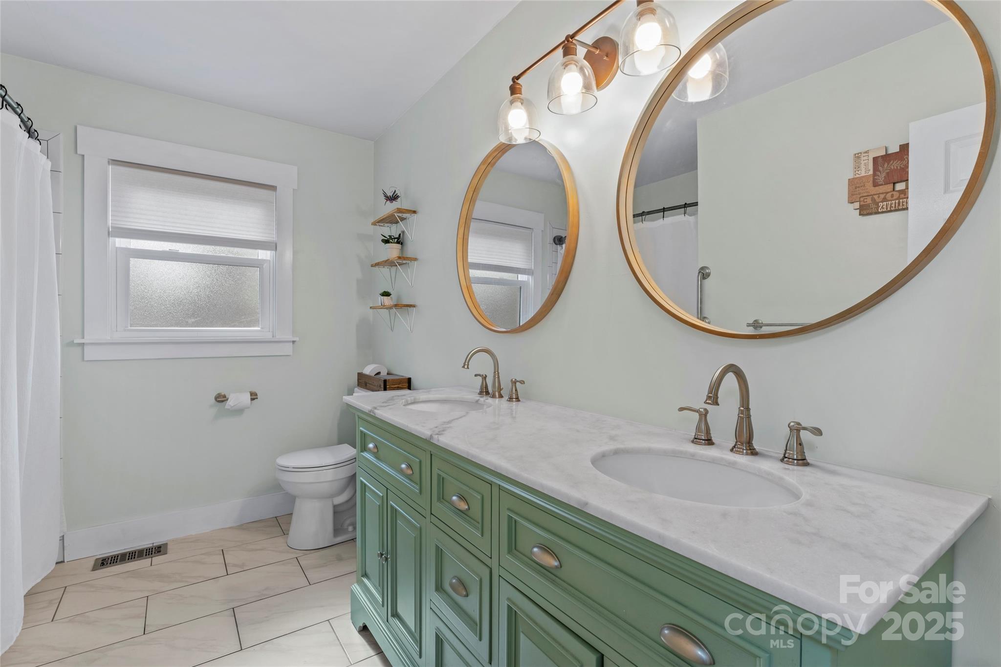 Midland, North Carolina, 28107, United States, 3 Bedrooms Bedrooms, ,2 BathroomsBathrooms,Residential,For Sale,1898113
