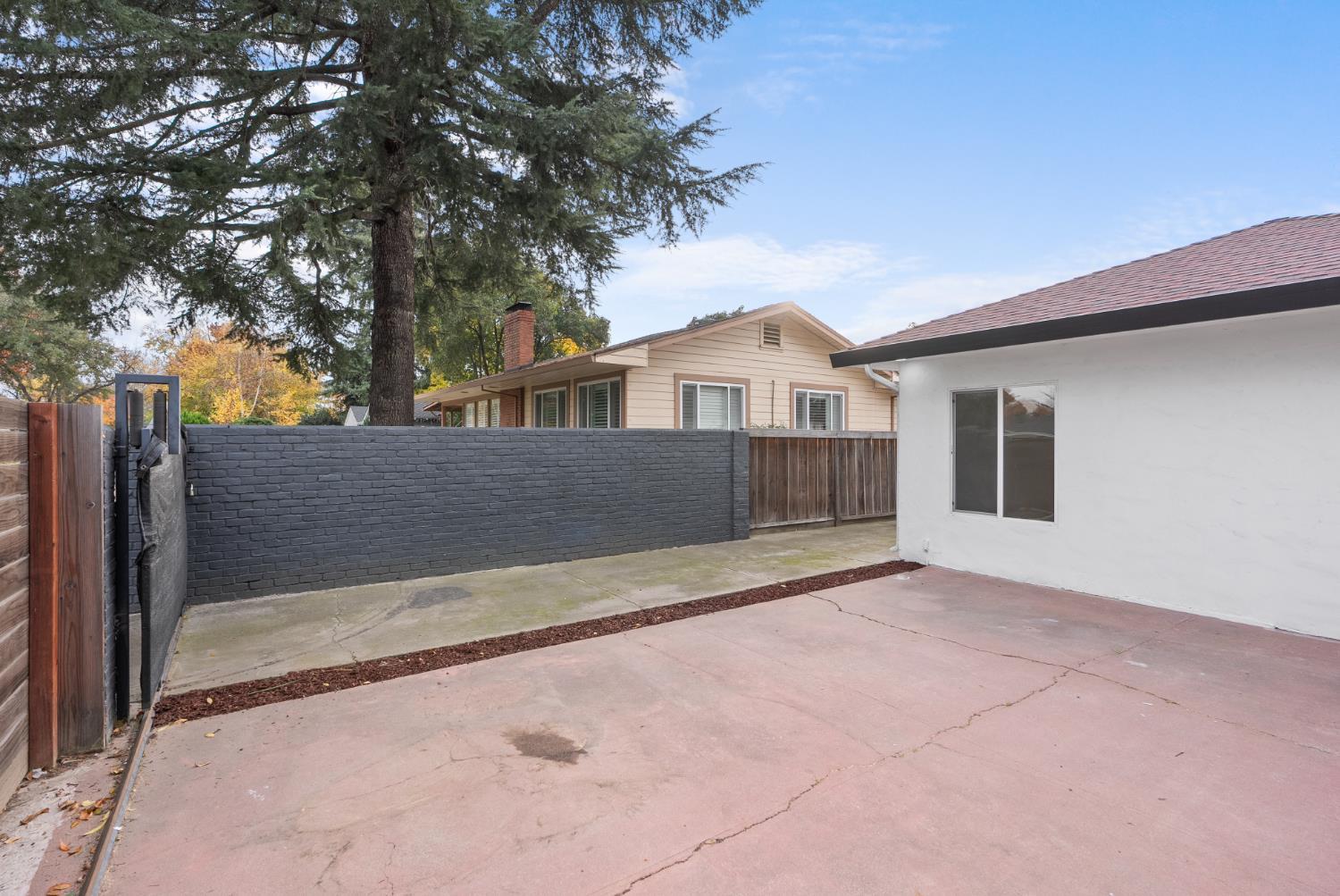 Modesto, California, 95350, United States, 4 Bedrooms Bedrooms, ,2 BathroomsBathrooms,Residential,For Sale,2001557