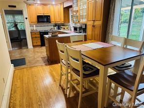 Wappingers Falls, New York, 12590, United States, 4 Bedrooms Bedrooms, ,3 BathroomsBathrooms,Residential,For Sale,1974865