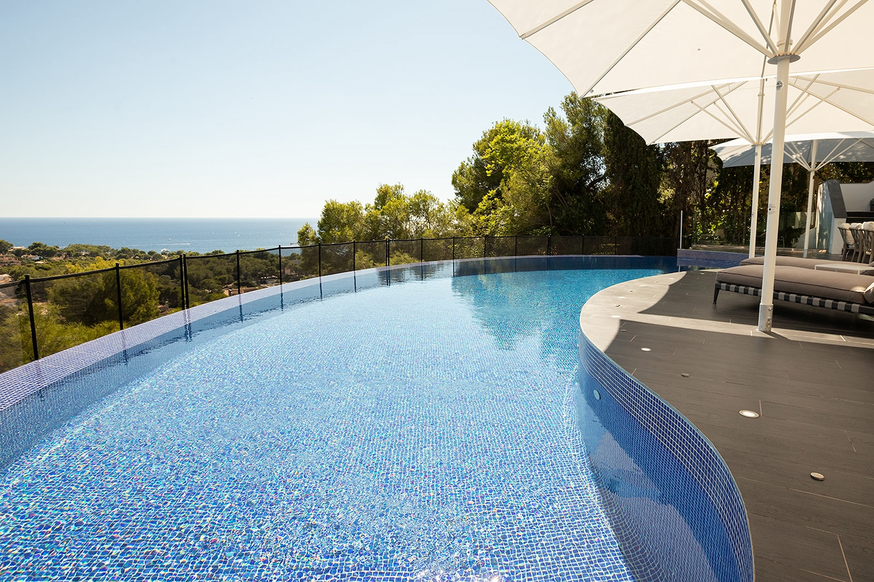  Mediterranean villa with pool and sea views in Bendinat - 物件實景