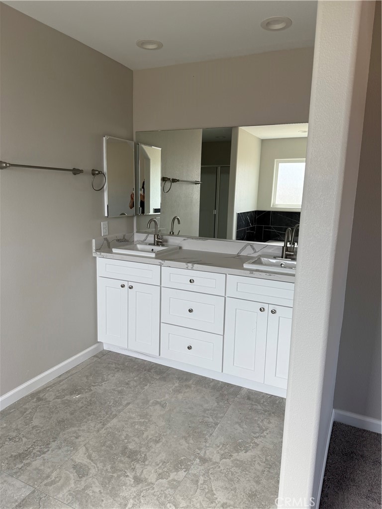 Hesperia, California, 92345, United States, 4 Bedrooms Bedrooms, ,3 BathroomsBathrooms,Residential,For Sale,1877164