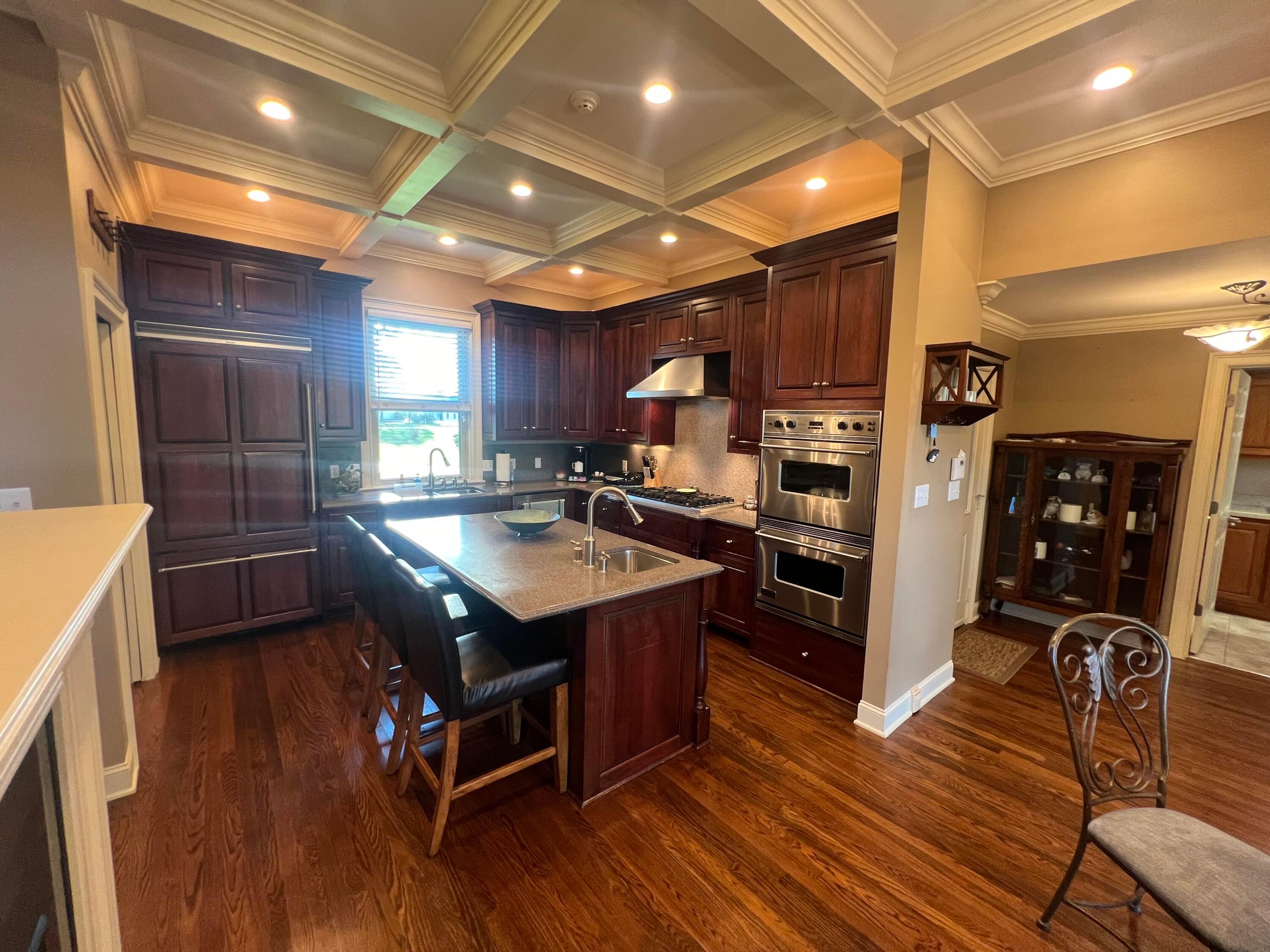 Tupelo, Mississippi, 38801, United States, 4 Bedrooms Bedrooms, ,6 BathroomsBathrooms,Residential,For Sale,1787715