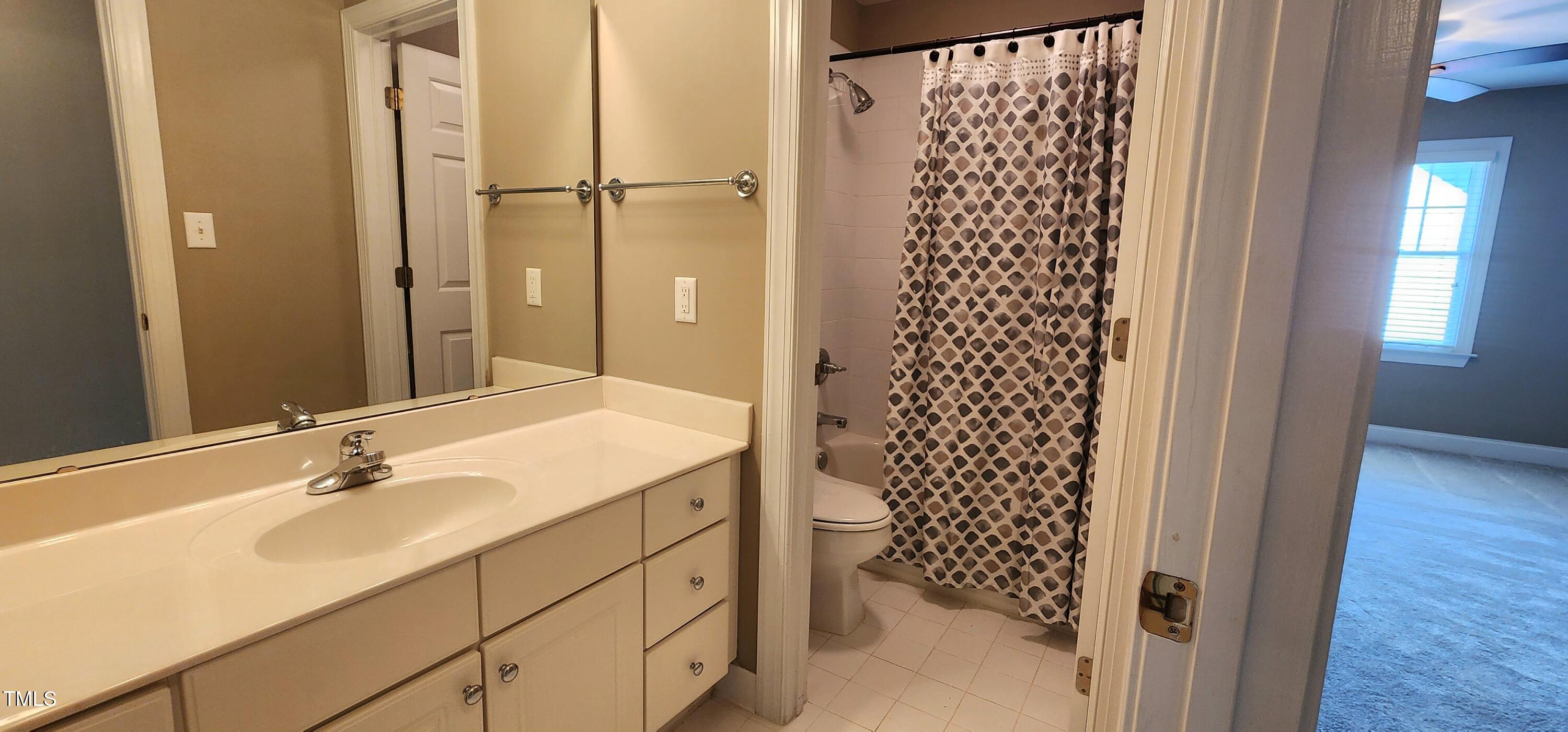 Raleigh, North Carolina, 27614, United States, 5 Bedrooms Bedrooms, ,4 BathroomsBathrooms,Residential,For Sale,1743748