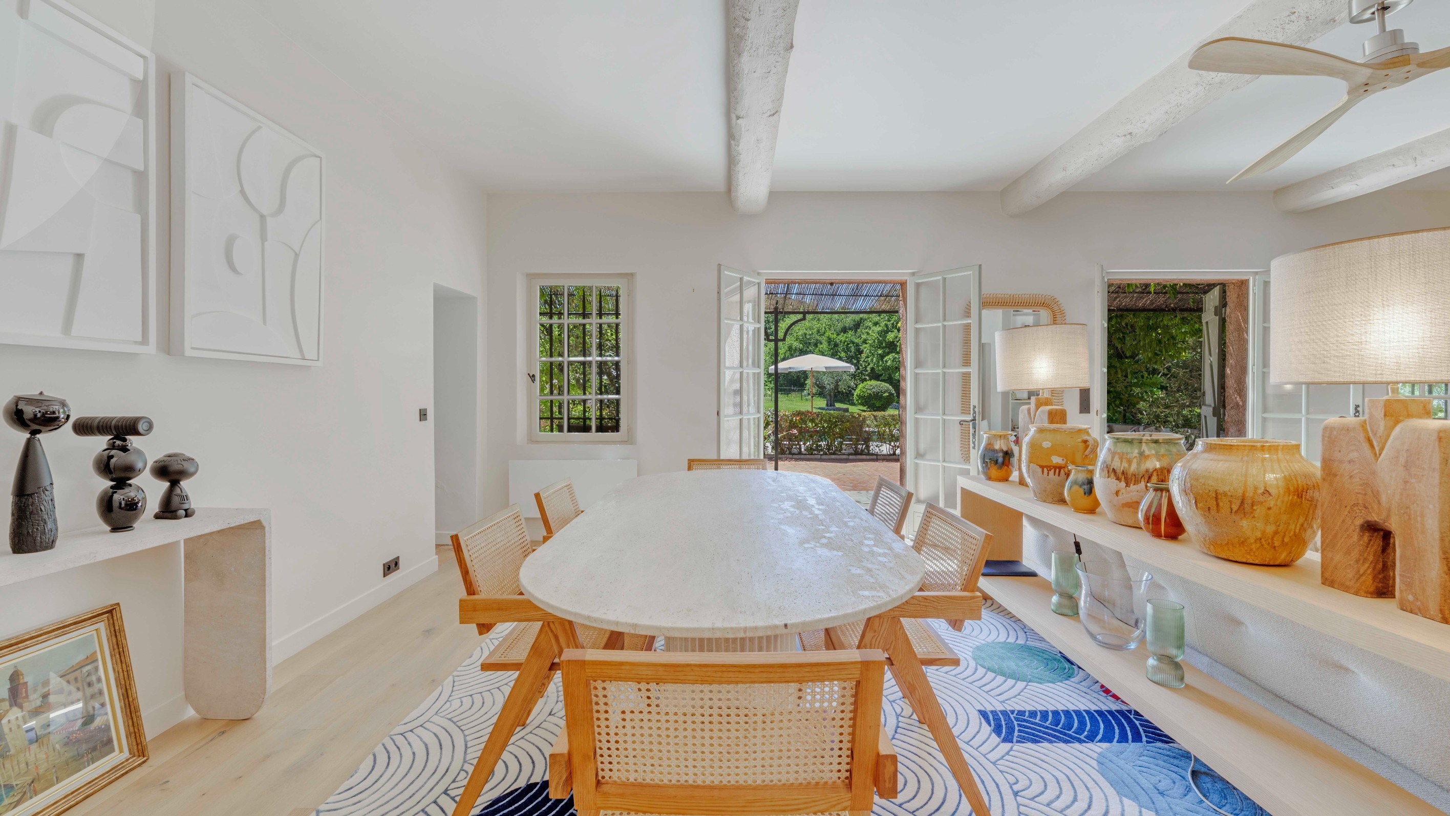  Provençal villa of 210 m² with swimming pool and landscaped garden near Pampelo… - 物件實景