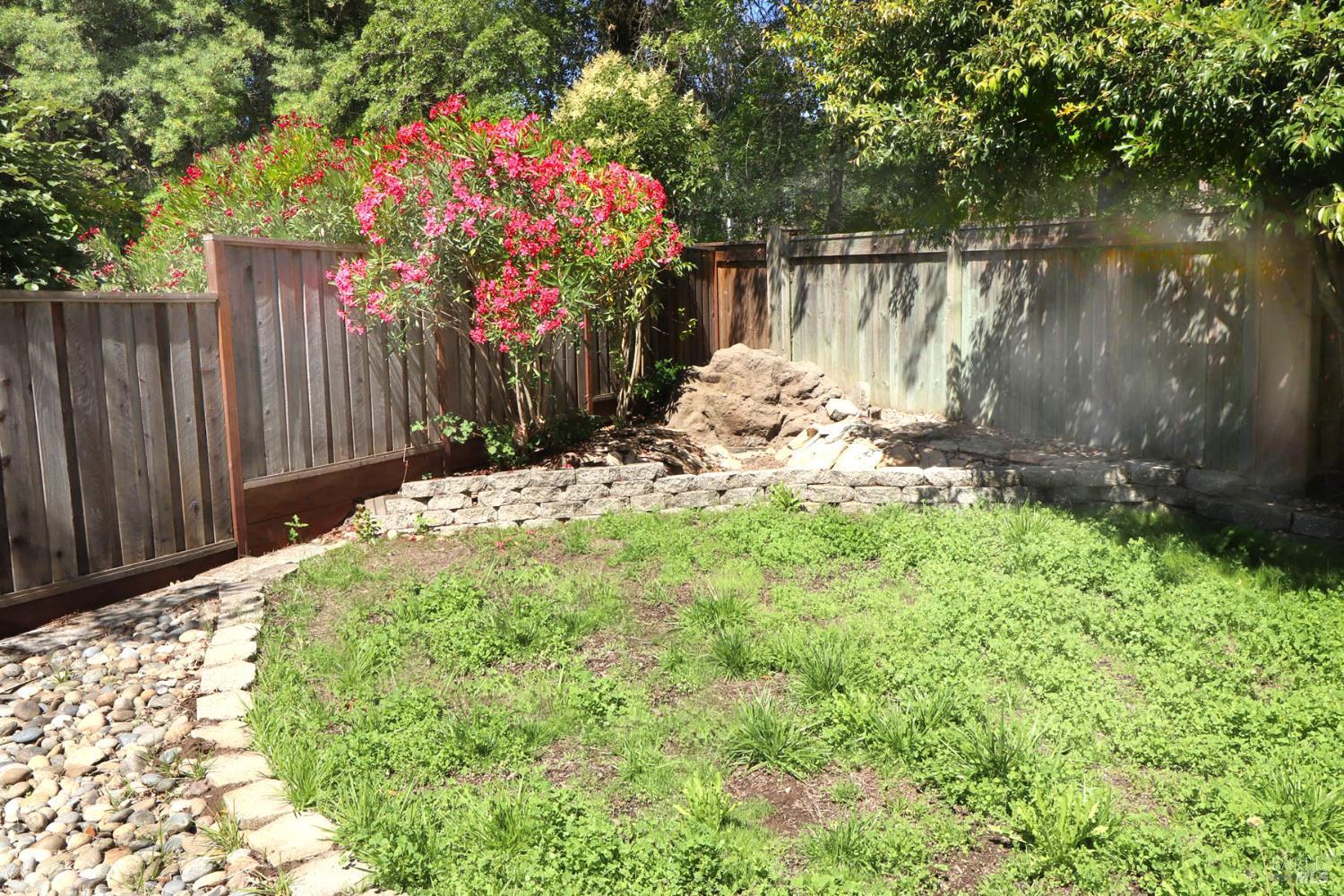 Santa Rosa, California, 95405, United States, 4 Bedrooms Bedrooms, ,3 BathroomsBathrooms,Residential,For Sale,1978024