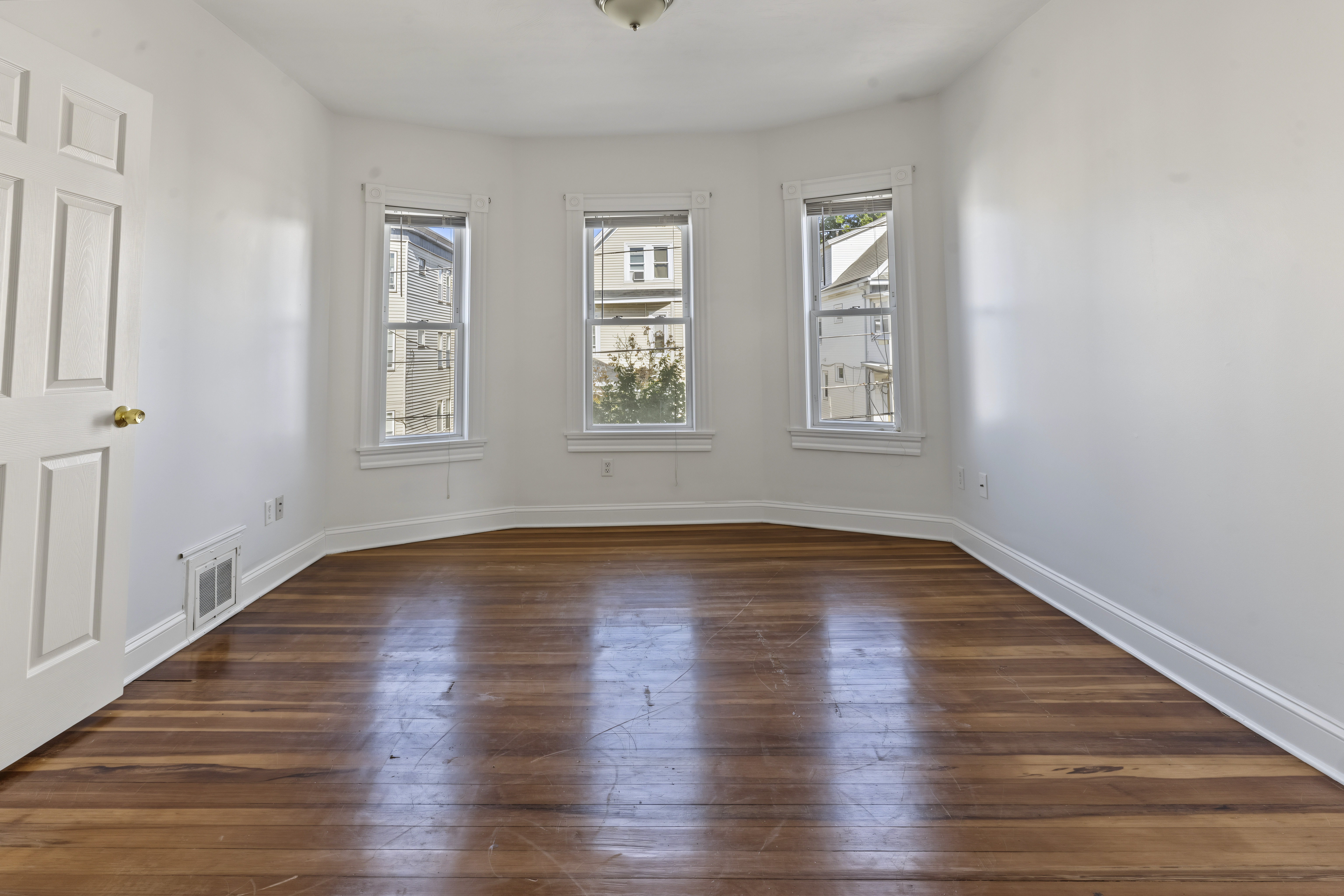  42 Pearl Street, Everett, MA, 02149 - 物件實景