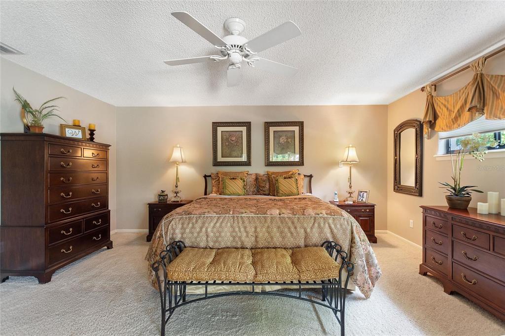 Winter Haven, Florida, 33881, United States, 4 Bedrooms Bedrooms, ,3 BathroomsBathrooms,Residential,For Sale,1911221
