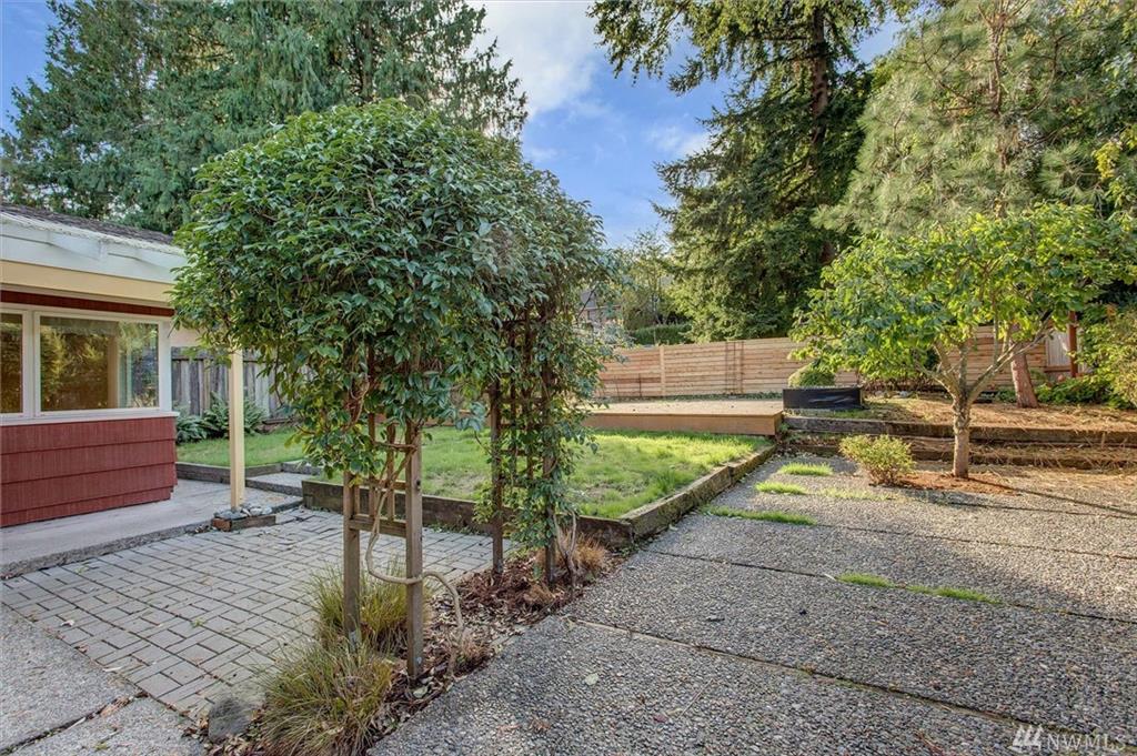 8911 20th Ave NE, Seattle, Washington, 98115, United States, 2 Bedrooms Bedrooms, ,1 BathroomBathrooms,Residential,For Sale,8911 20th Ave NE,1462257