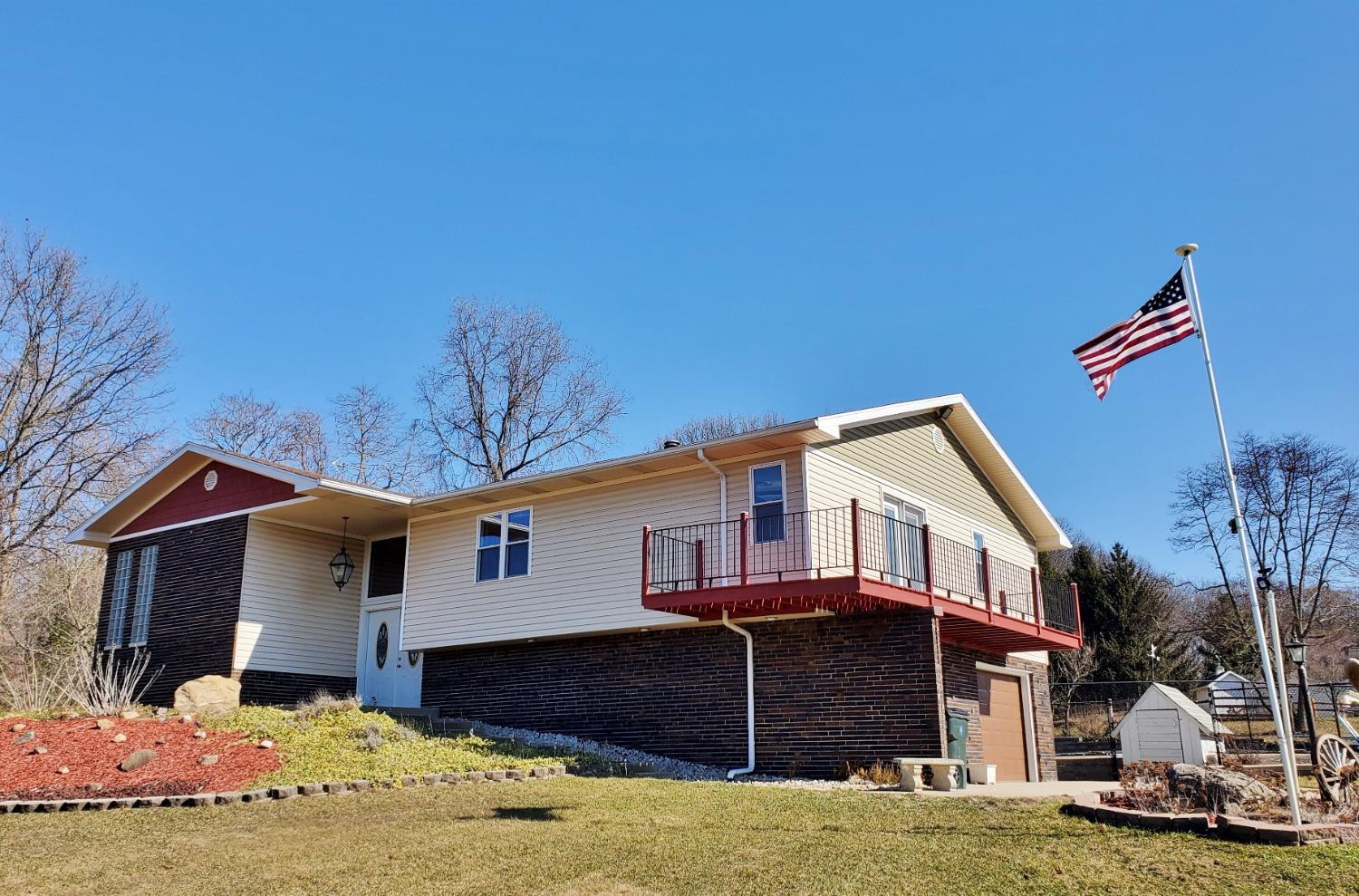 Michigan City, Indiana, 46360, United States, 5 Bedrooms Bedrooms, ,1 BathroomBathrooms,Residential,For Sale,1743643