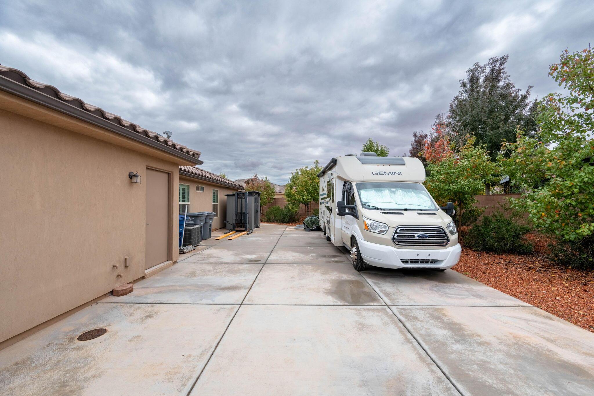 Washington, Utah, 84780, United States, 3 Bedrooms Bedrooms, ,4 BathroomsBathrooms,Residential,For Sale,1995130