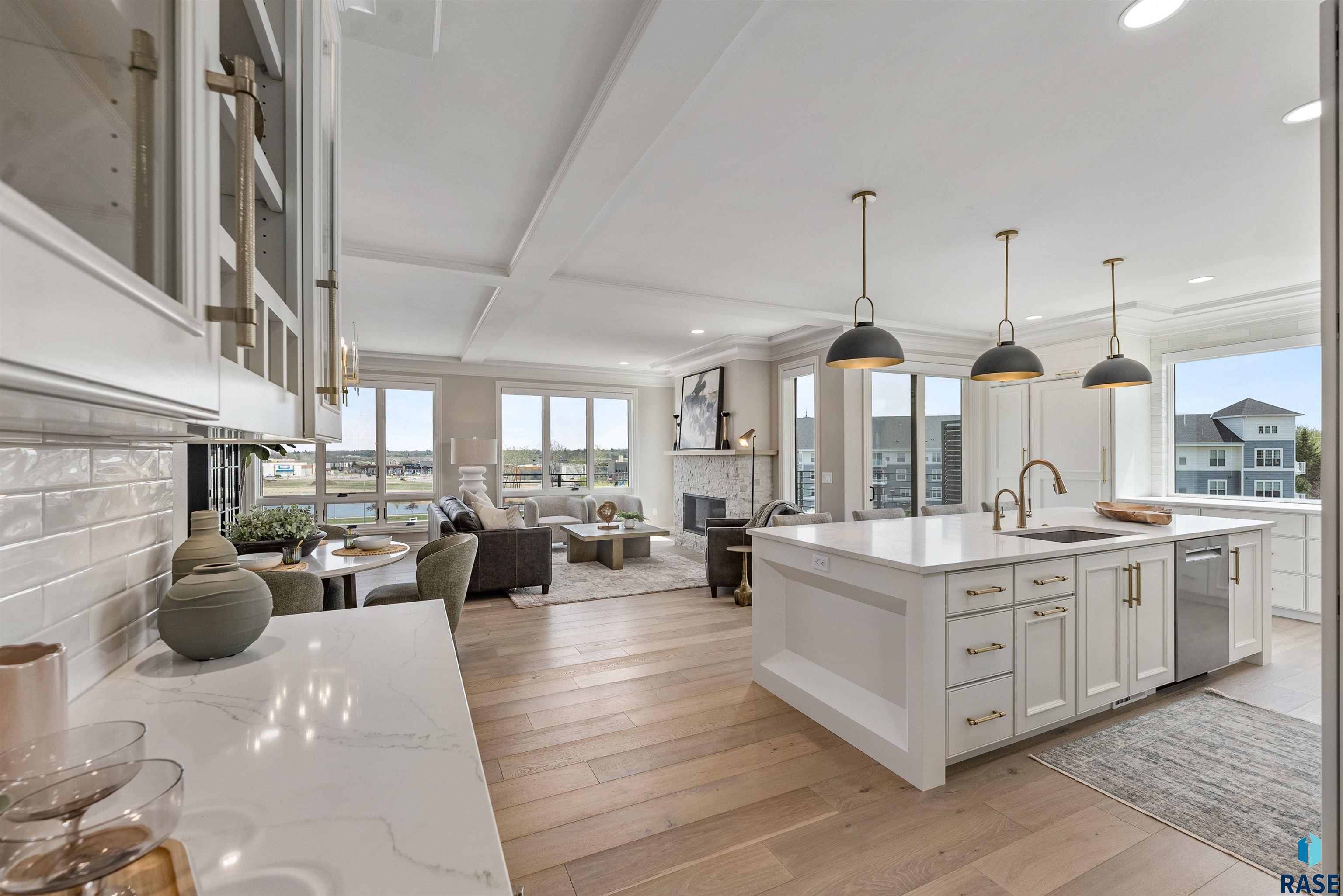 Sioux Falls, South Dakota, 57106, United States, ,Residential,For Sale,1986219