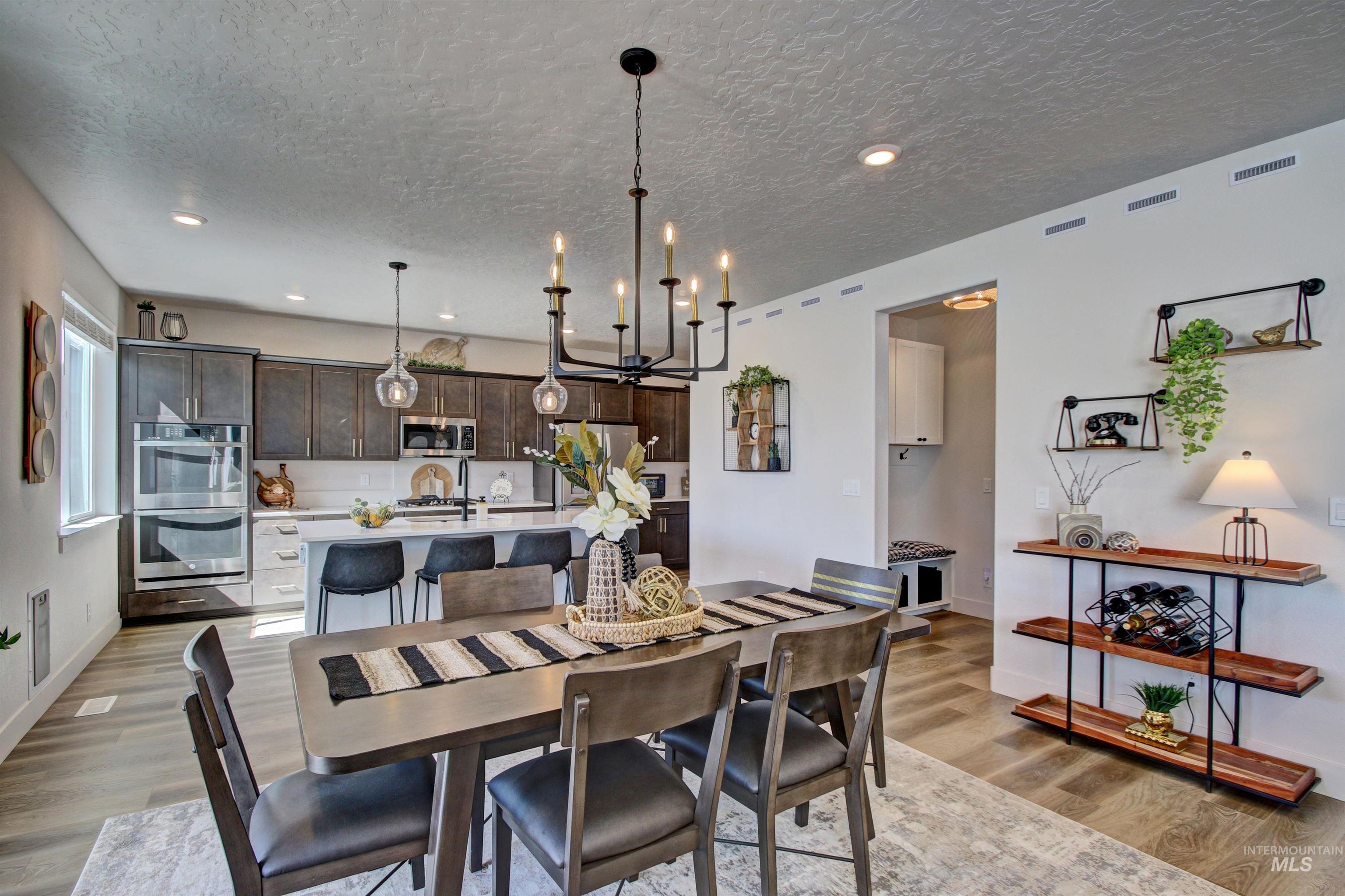 Meridian, Idaho, 83642, United States, 4 Bedrooms Bedrooms, ,Residential,For Sale,1911004