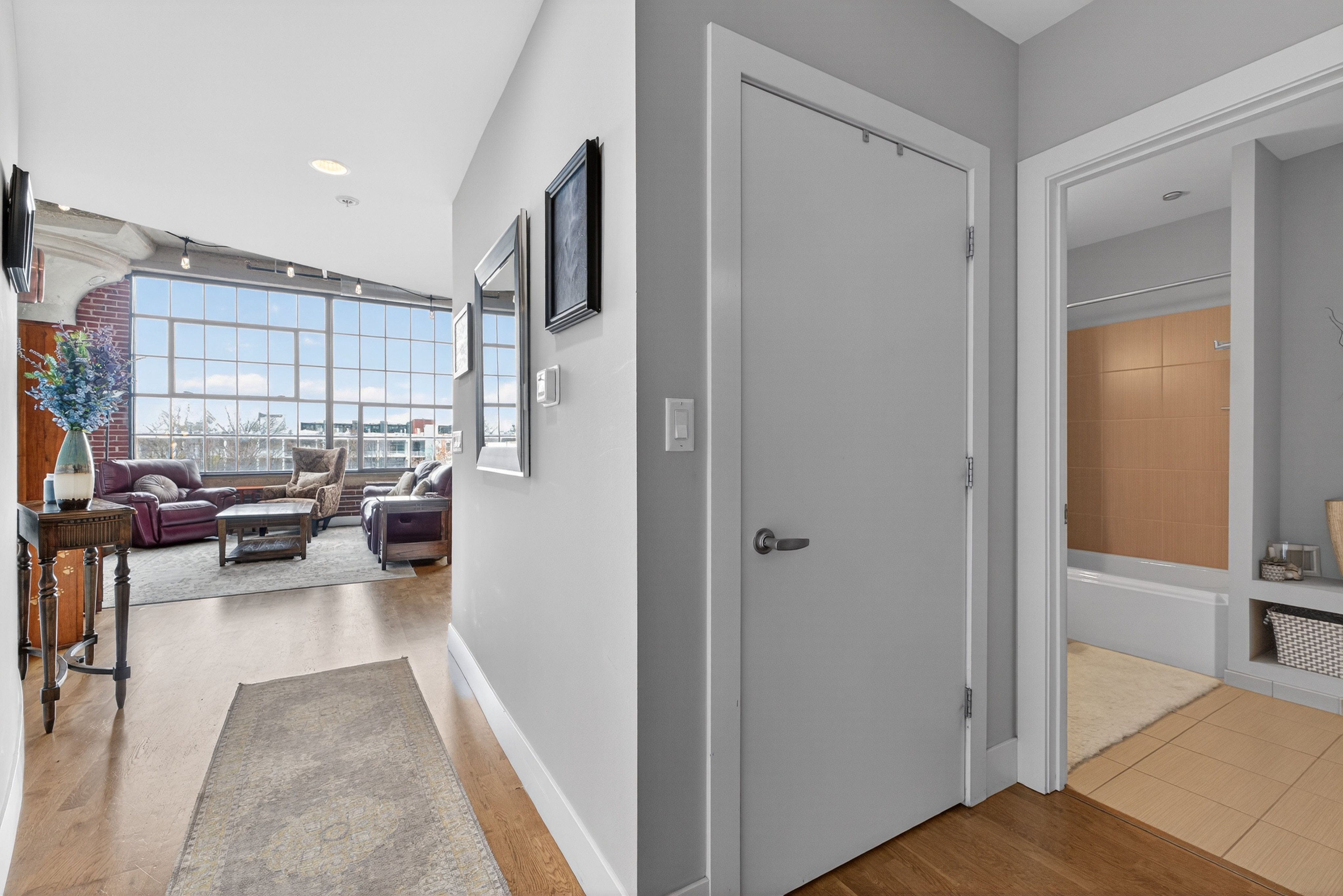  Elegant Loft in Central West End with Modern Features - 物件實景