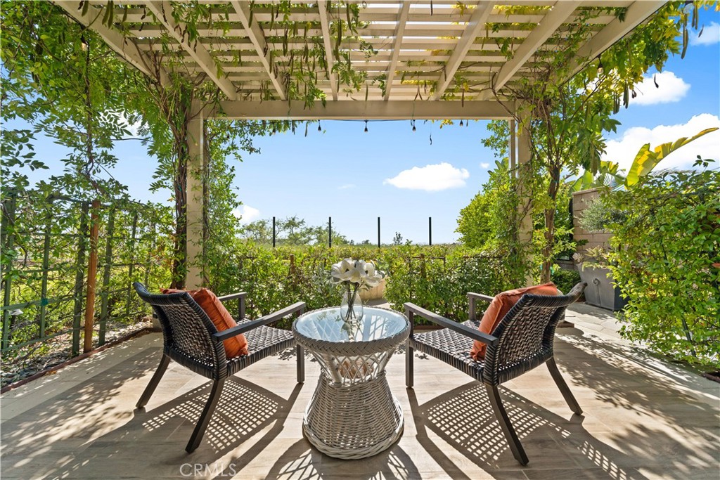 Irvine, California, 92602, United States, 5 Bedrooms Bedrooms, ,6 BathroomsBathrooms,Residential,For Sale,1982881