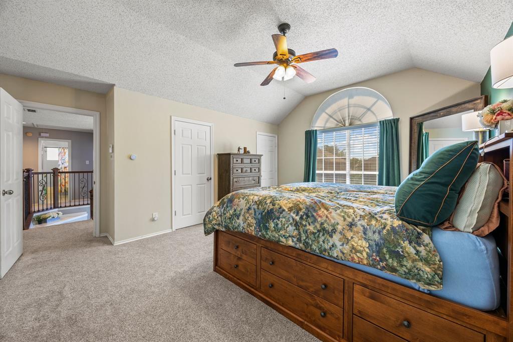 Carrollton, Texas, 75007, United States, 4 Bedrooms Bedrooms, ,3 BathroomsBathrooms,Residential,For Sale,1970362