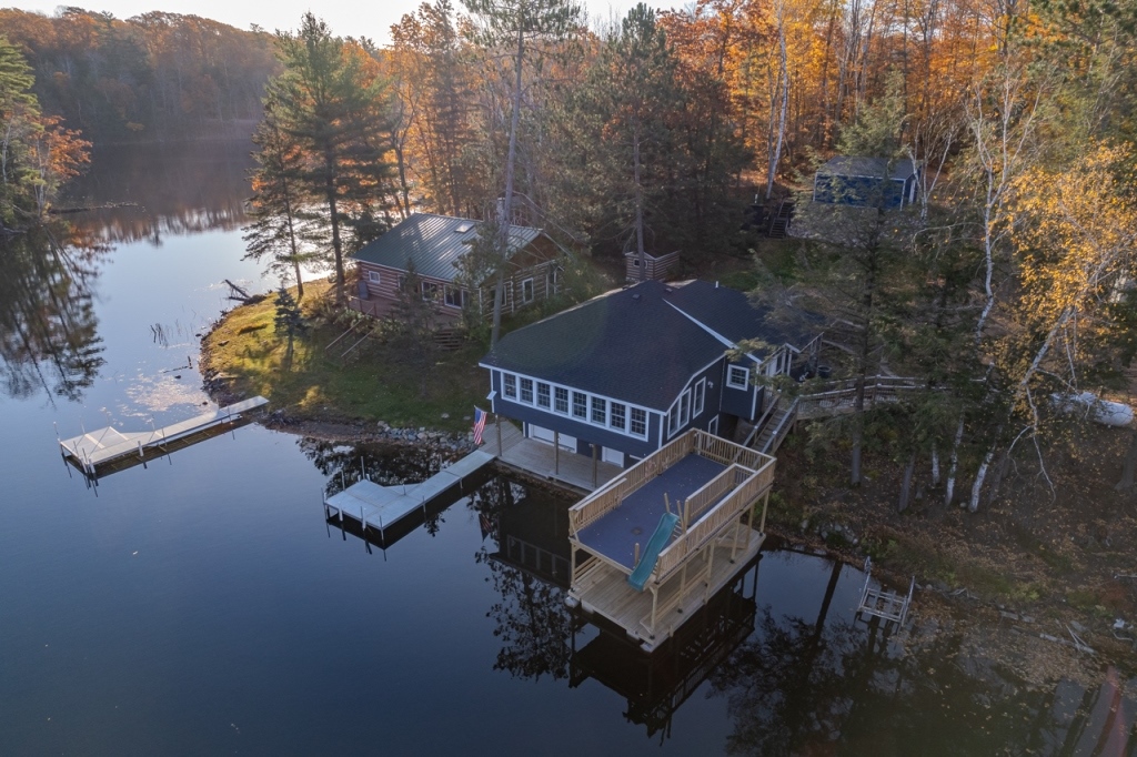 Gleason, Wisconsin, 54435, United States, 4 Bedrooms Bedrooms, ,3 BathroomsBathrooms,Residential,For Sale,1739351
