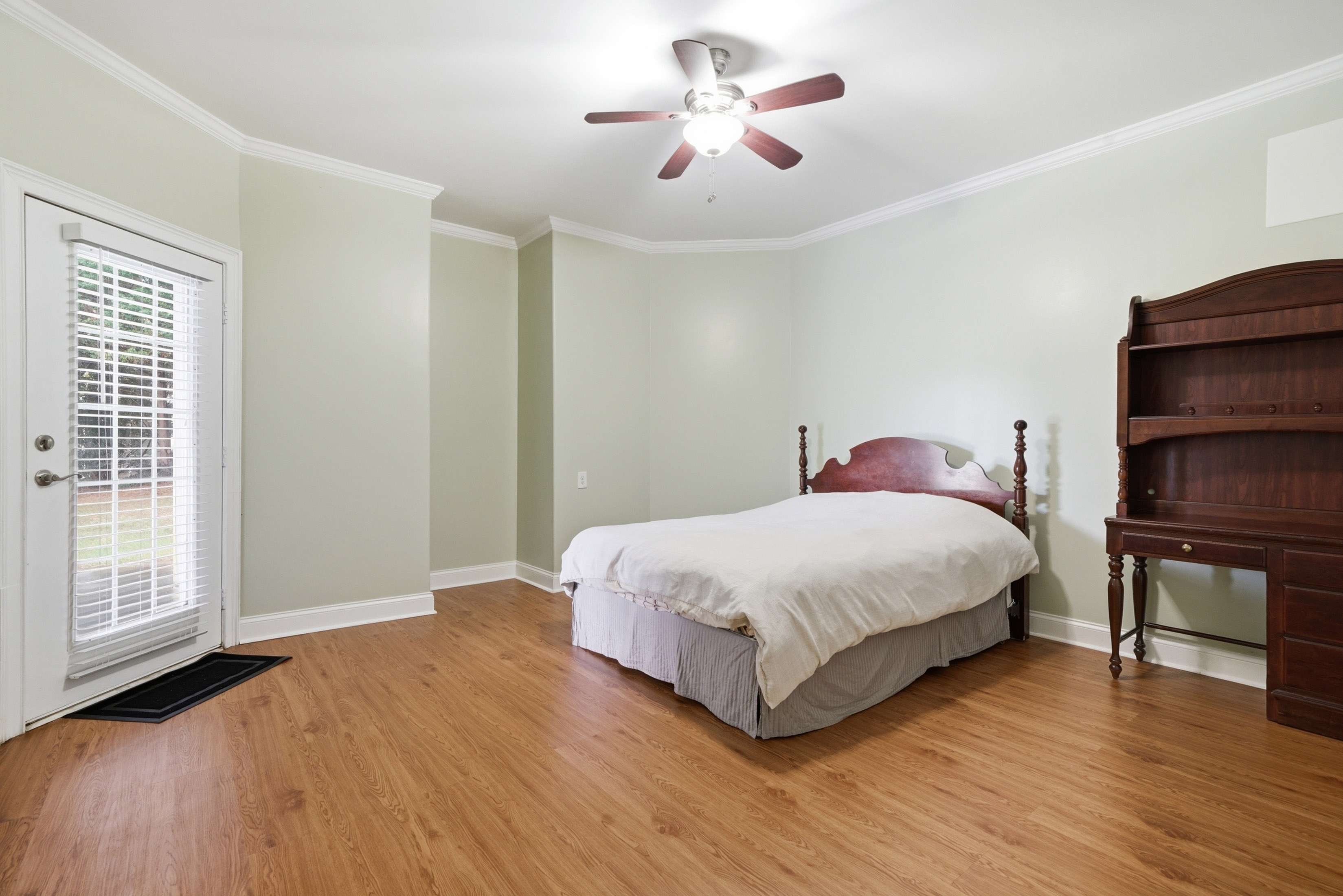  Beautiful Brick Residence at Eagle