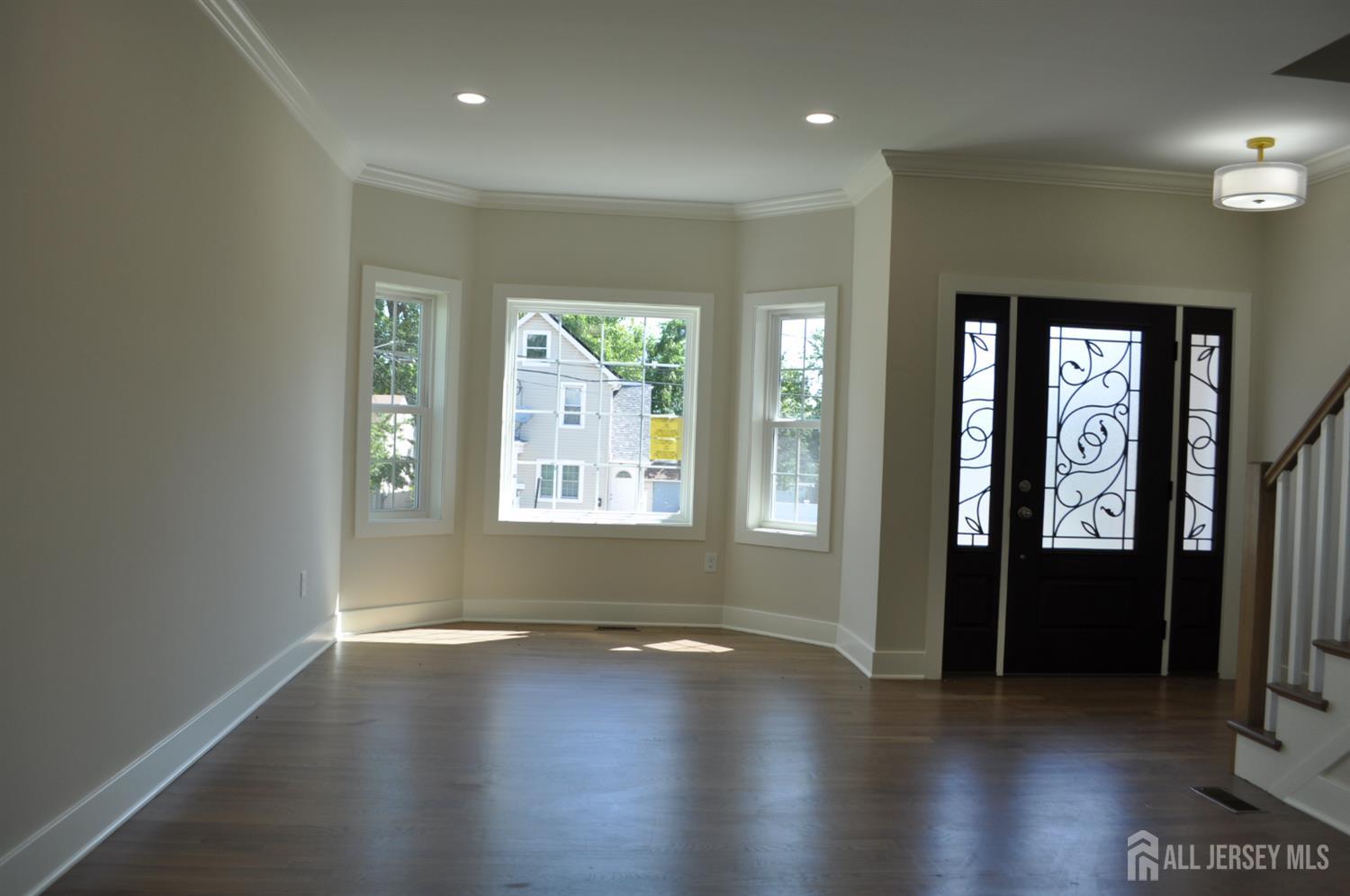 Woodbridge, New Jersey, 07095, United States, 4 Bedrooms Bedrooms, ,4 BathroomsBathrooms,Residential,For Sale,1920305