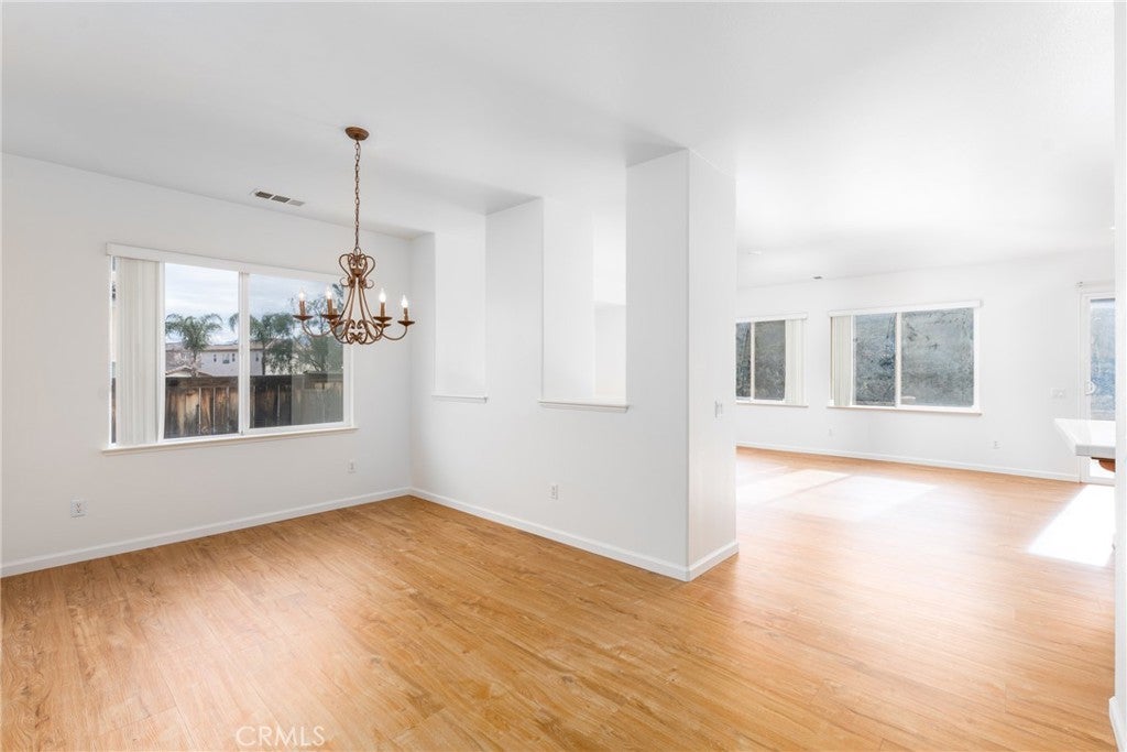 Moreno Valley, California, 92555, United States, 3 Bedrooms Bedrooms, ,2 BathroomsBathrooms,Residential,For Sale,1978873