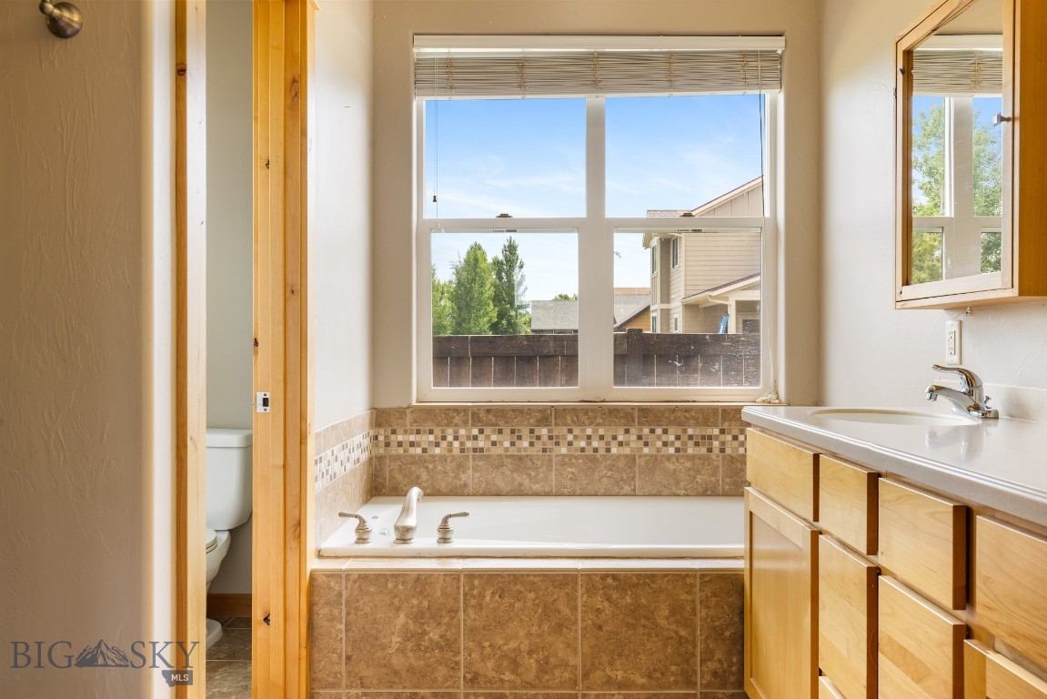 Bozeman, Montana, 59718, United States, 4 Bedrooms Bedrooms, ,2 BathroomsBathrooms,Residential,For Sale,1867489