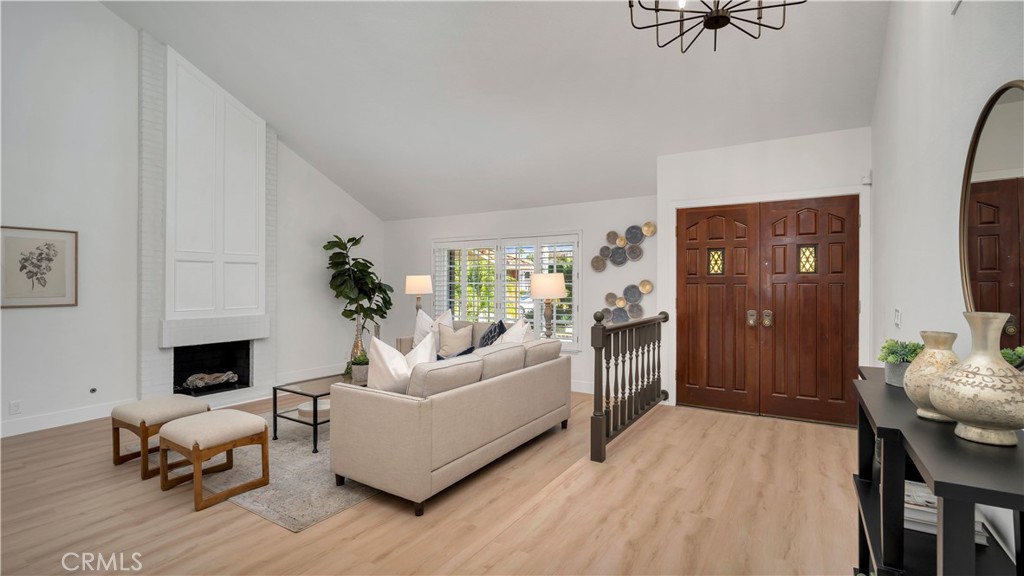 Lake Forest, California, 92630, United States, 4 Bedrooms Bedrooms, ,3 BathroomsBathrooms,Residential,For Sale,1987974