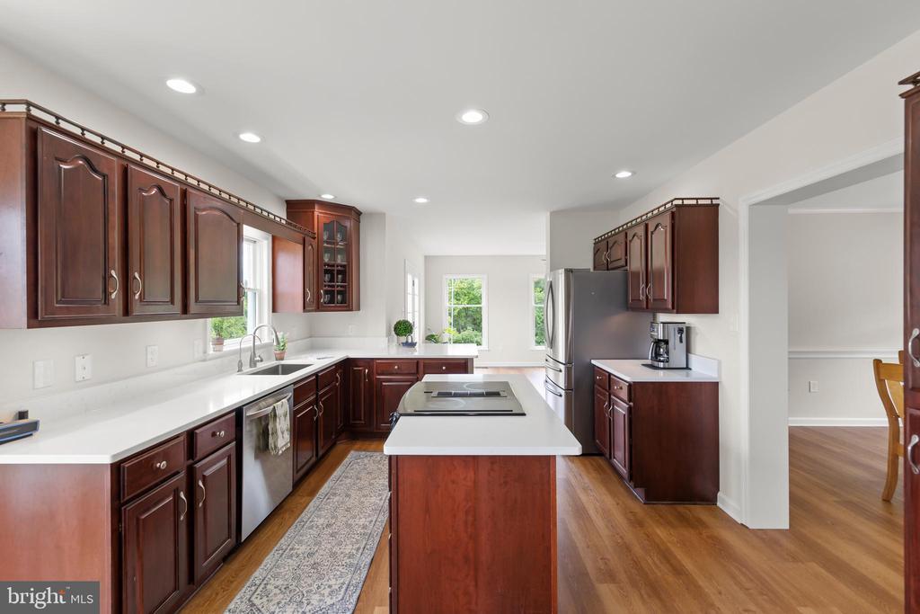 Winchester, Virginia, 22603, United States, 4 Bedrooms Bedrooms, ,3 BathroomsBathrooms,Residential,For Sale,1951596