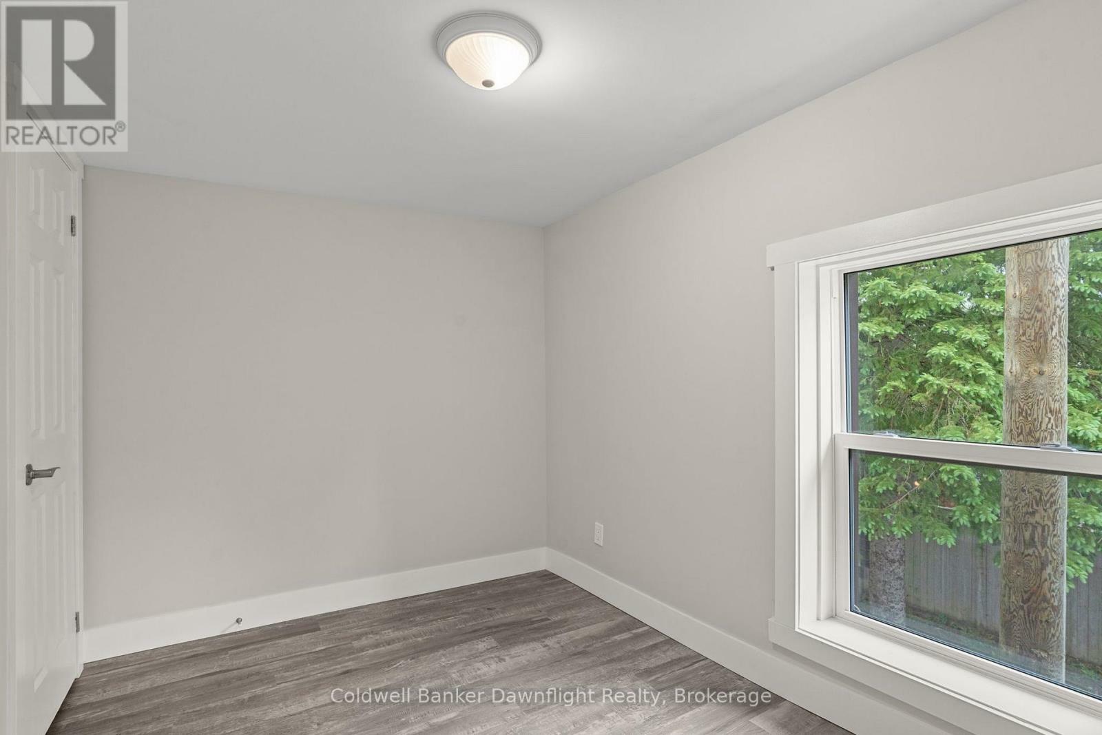 HURON EAST (SEAFORTH), Ontario, N0K 1W0, CA, 3 Bedrooms Bedrooms, ,2 BathroomsBathrooms,Residential,For Sale,1837892