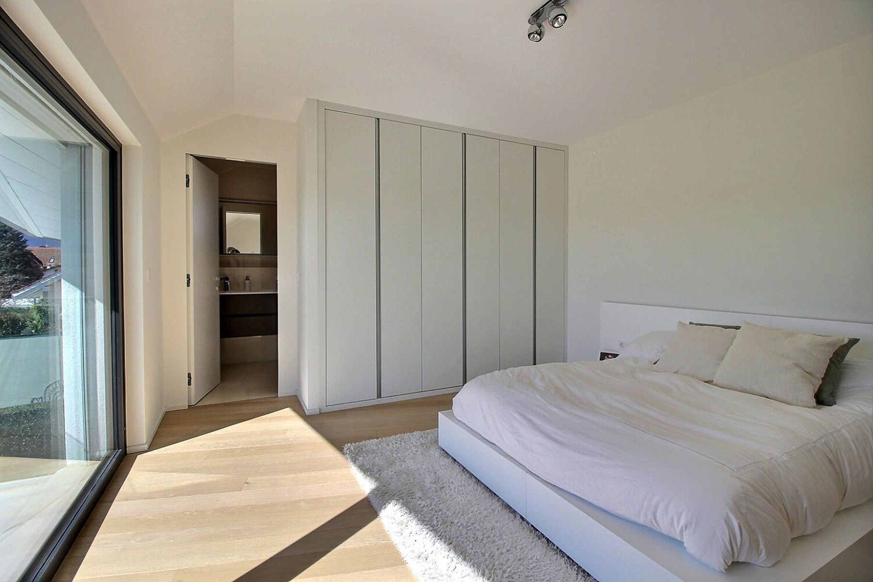  Luxury penthouse apartment in Founex - 物件實景