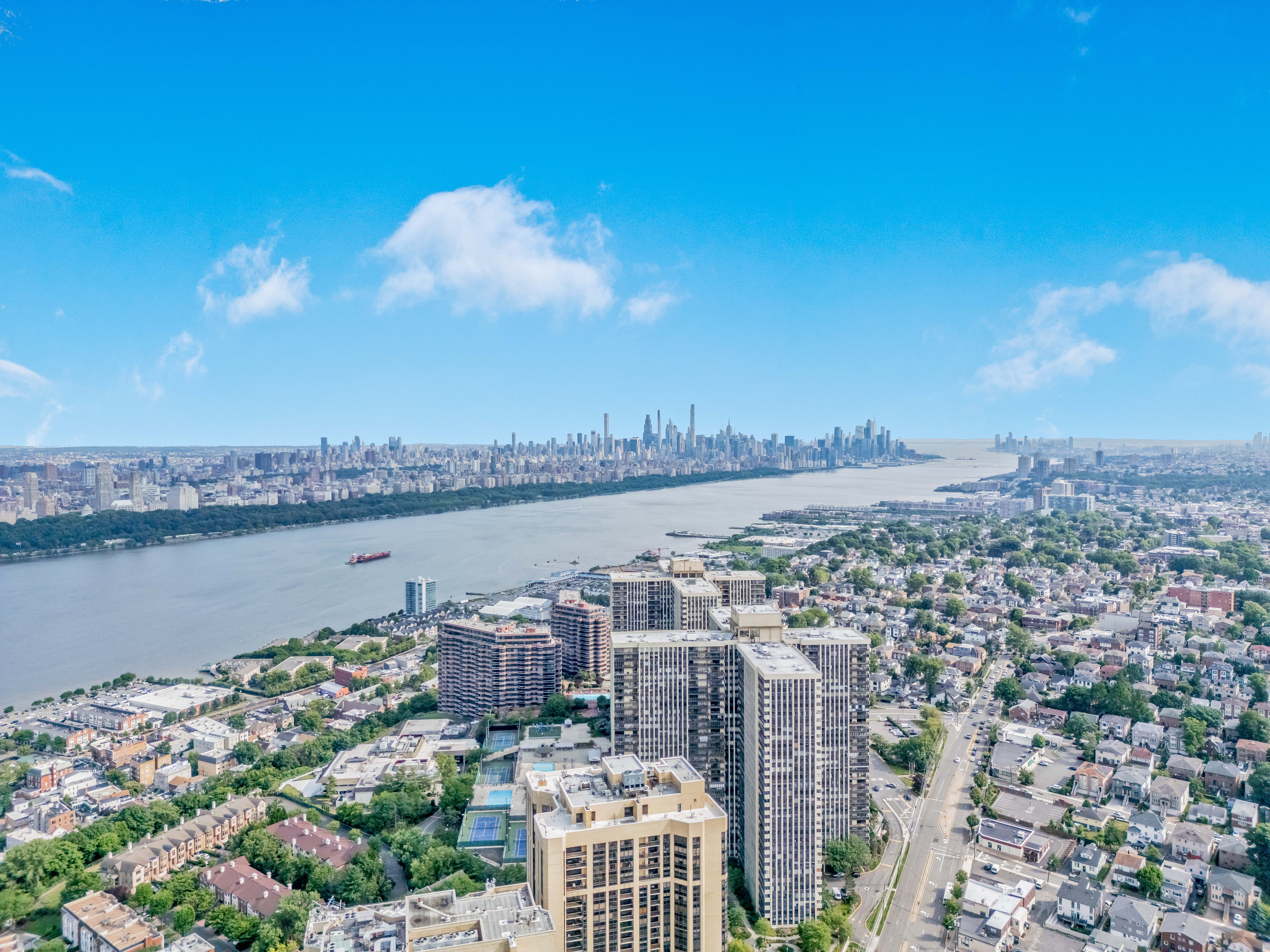  900 Palisade Avenue, Fort Lee, NJ 07024 - 物件實景