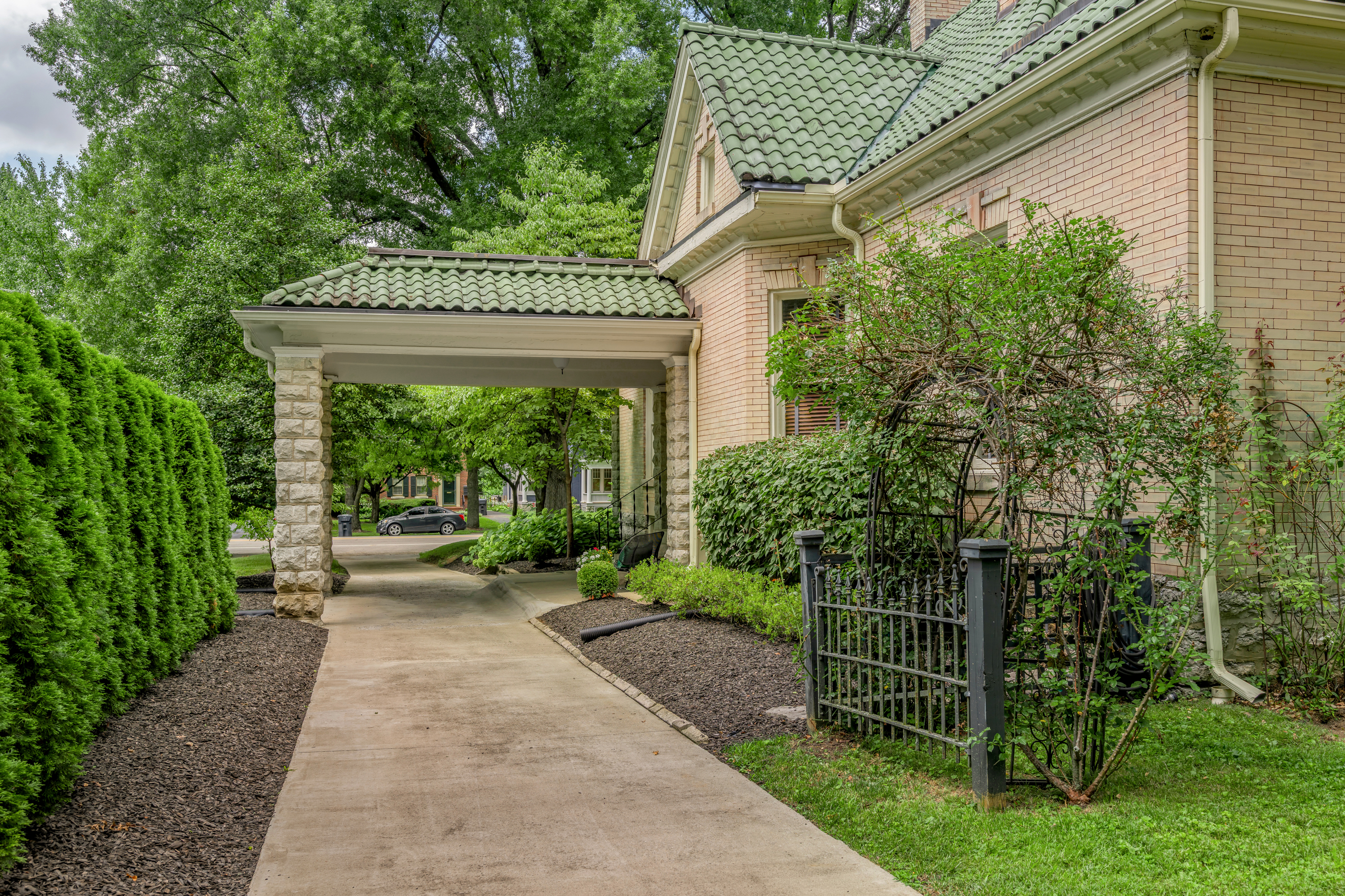  262 S Ashland Avenue - 物件實景