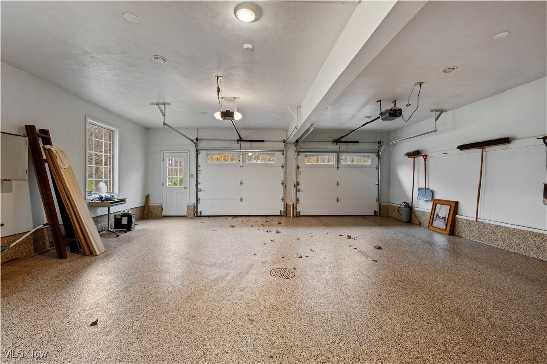 Novelty, Ohio, 44072, United States, 4 Bedrooms Bedrooms, ,3 BathroomsBathrooms,Residential,For Sale,1997729