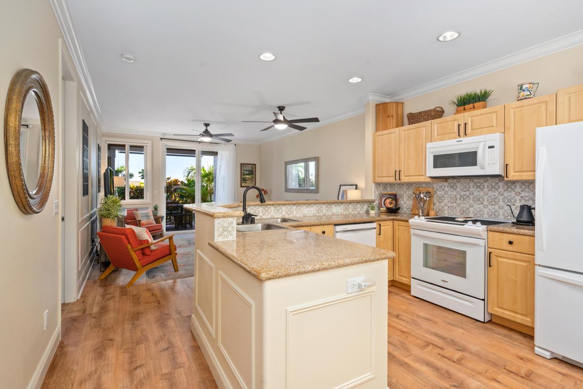 Kailua-Kona, Hawaii, 96740, United States, 2 Bedrooms Bedrooms, ,2 BathroomsBathrooms,Residential,For Sale,1927495