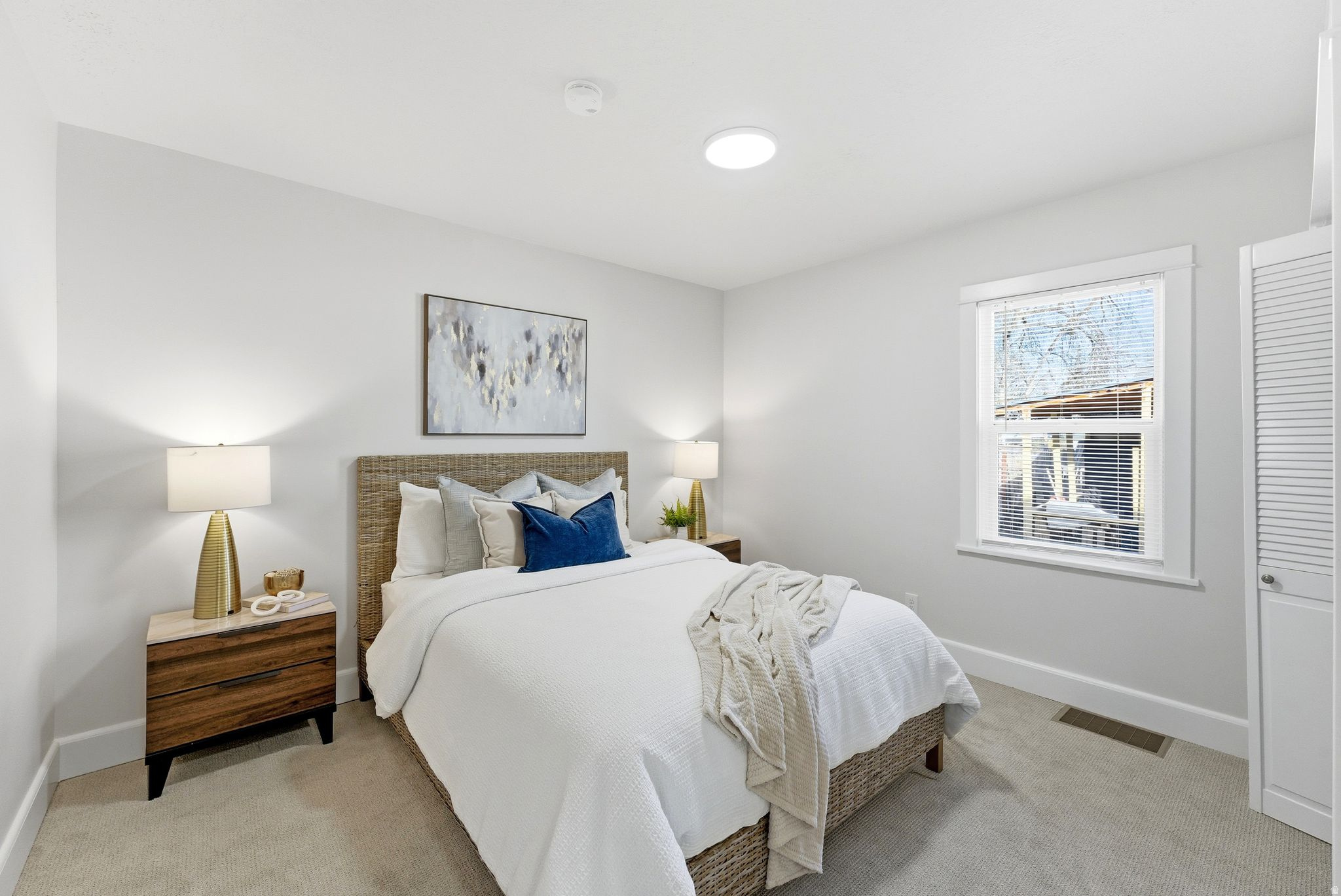 South Salt Lake, Utah, 84115, United States, 3 Bedrooms Bedrooms, ,2 BathroomsBathrooms,Residential,For Sale,2003272