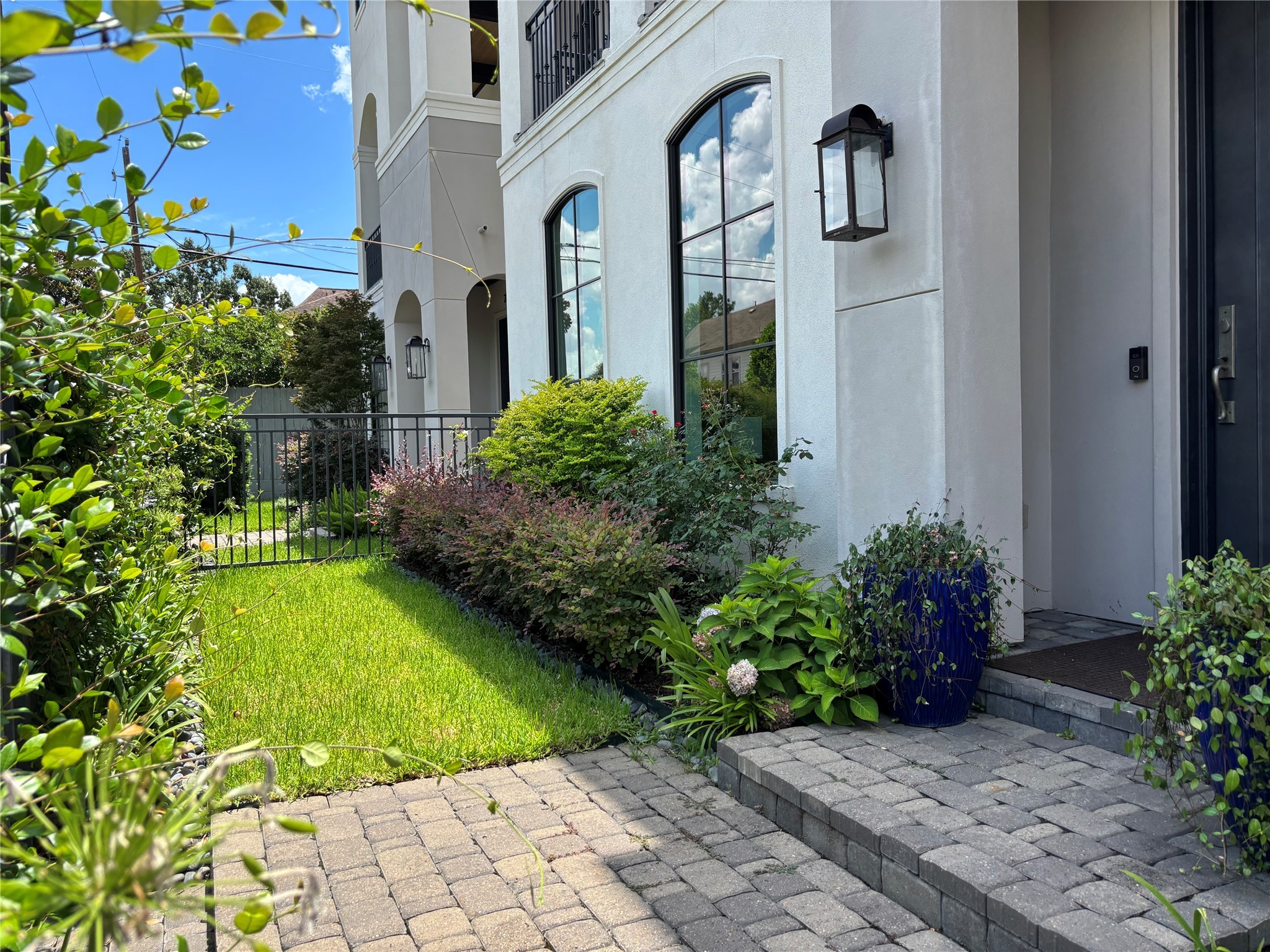 Houston, Texas, 77055, United States, 3 Bedrooms Bedrooms, ,4 BathroomsBathrooms,Residential,For Sale,1866931