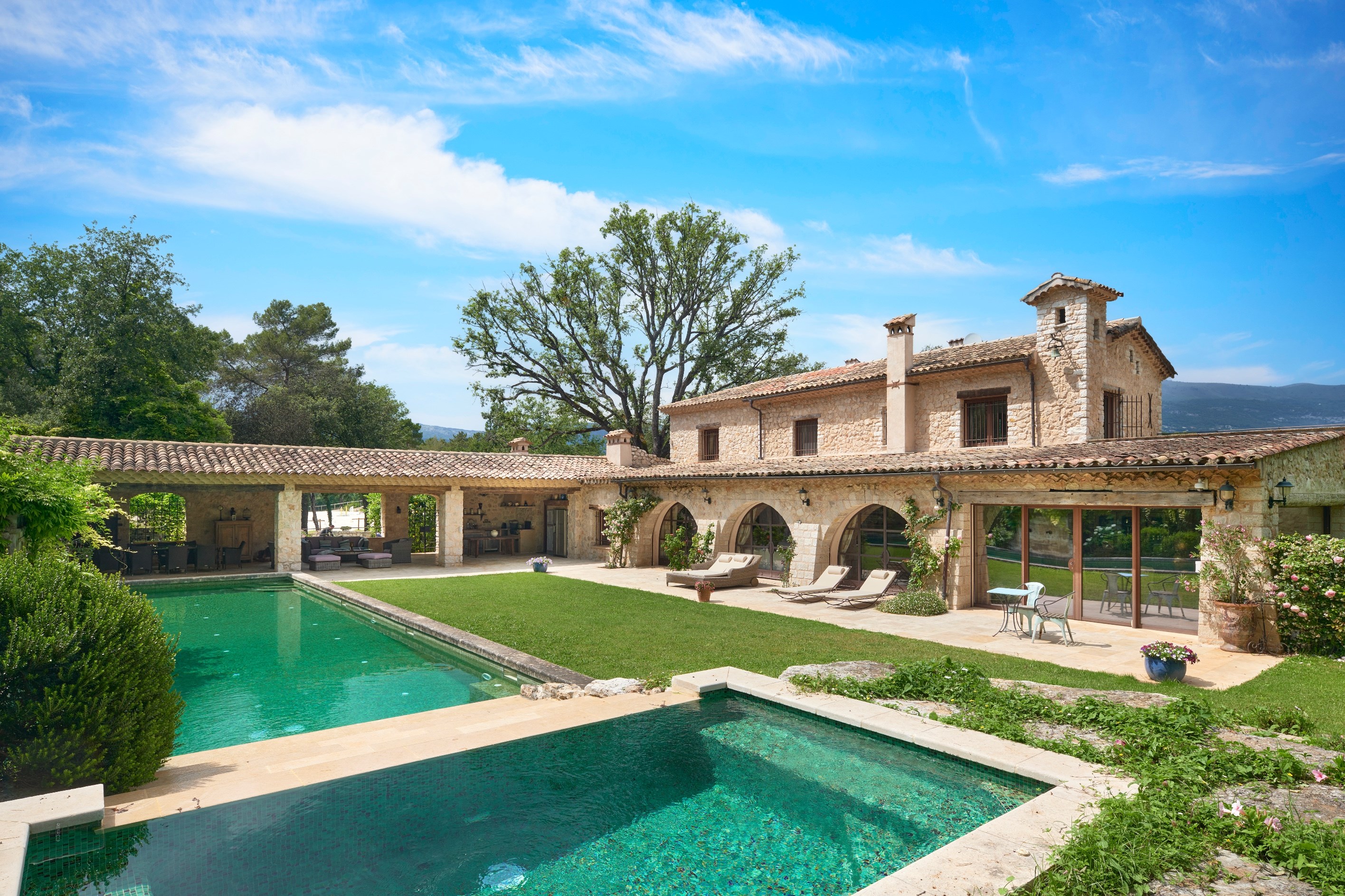  Roquefort-les-Pins stone estate 600 sqm 8 hectares land near Cannes - 物件實景
