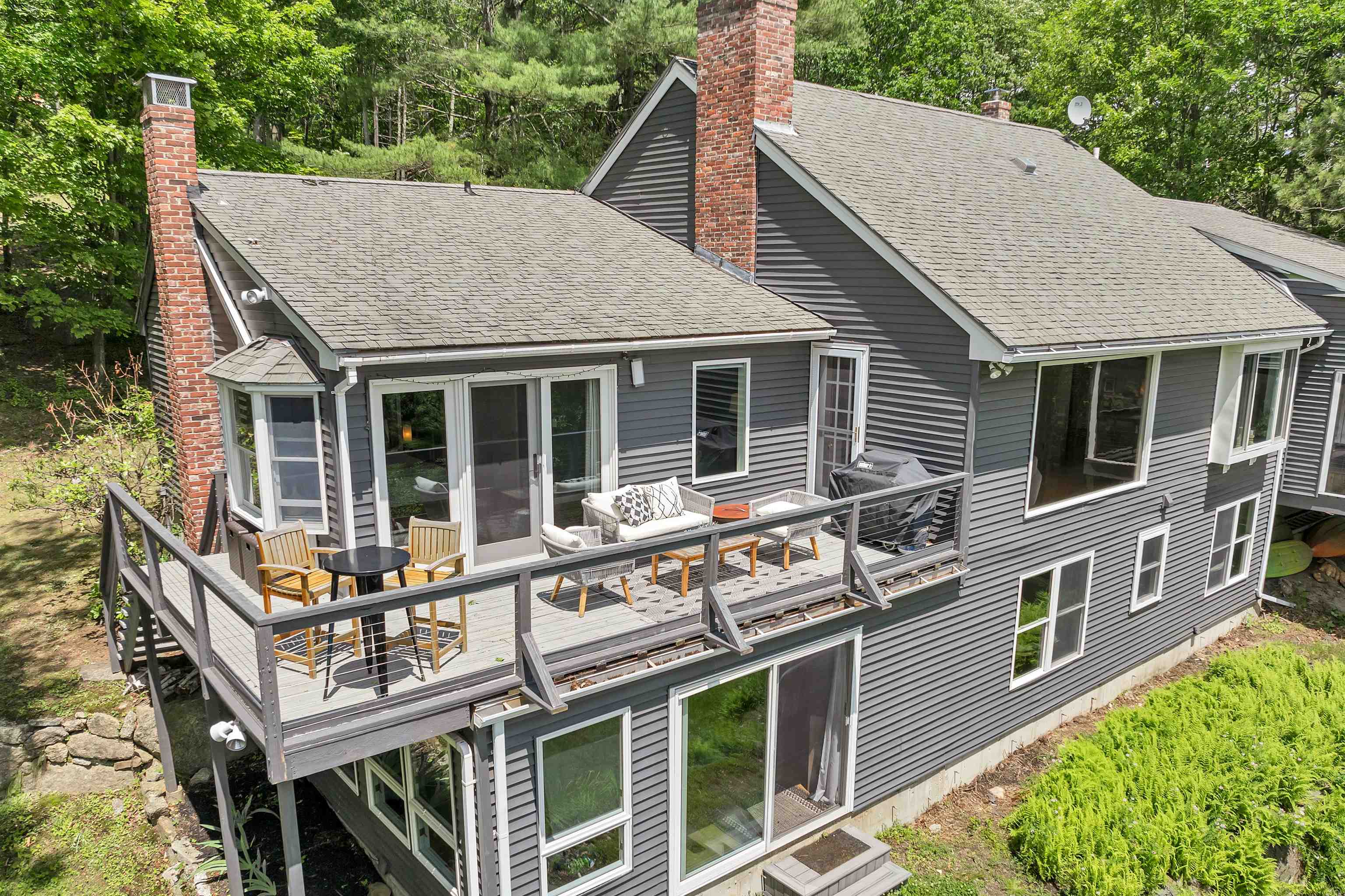 Meredith, New Hampshire, 03253, United States, 3 Bedrooms Bedrooms, ,2 BathroomsBathrooms,Residential,For Sale,1901230