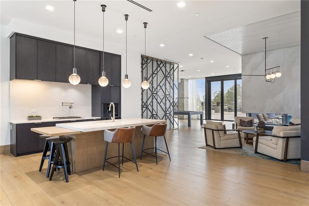 Atlanta, Georgia, 30318, United States, 2 Bedrooms Bedrooms, ,3 BathroomsBathrooms,Residential,For Sale,1849919