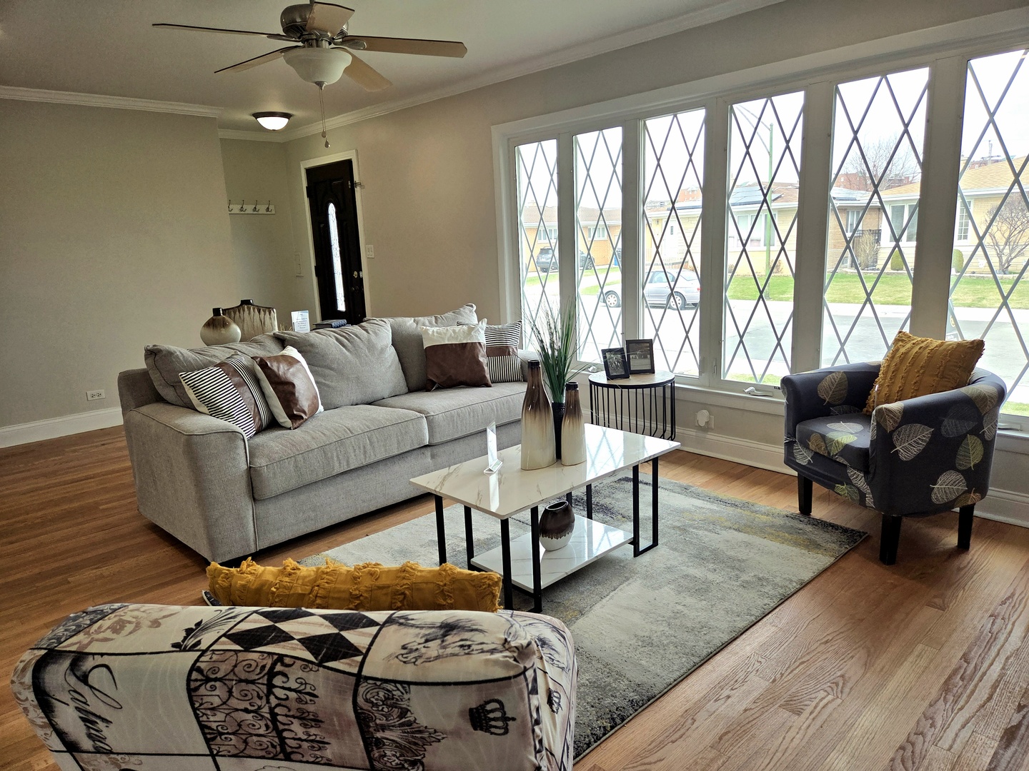 Chicago, Illinois, 60656, United States, 2 Bedrooms Bedrooms, ,2 BathroomsBathrooms,Residential,For Sale,2028341