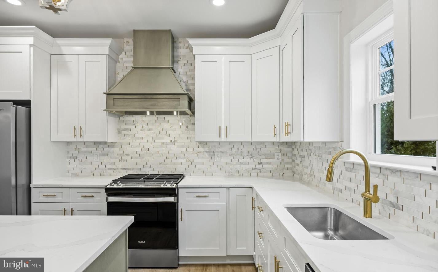 HAMMONTON, New Jersey, 08037, United States, 4 Bedrooms Bedrooms, ,3 BathroomsBathrooms,Residential,For Sale,1996432