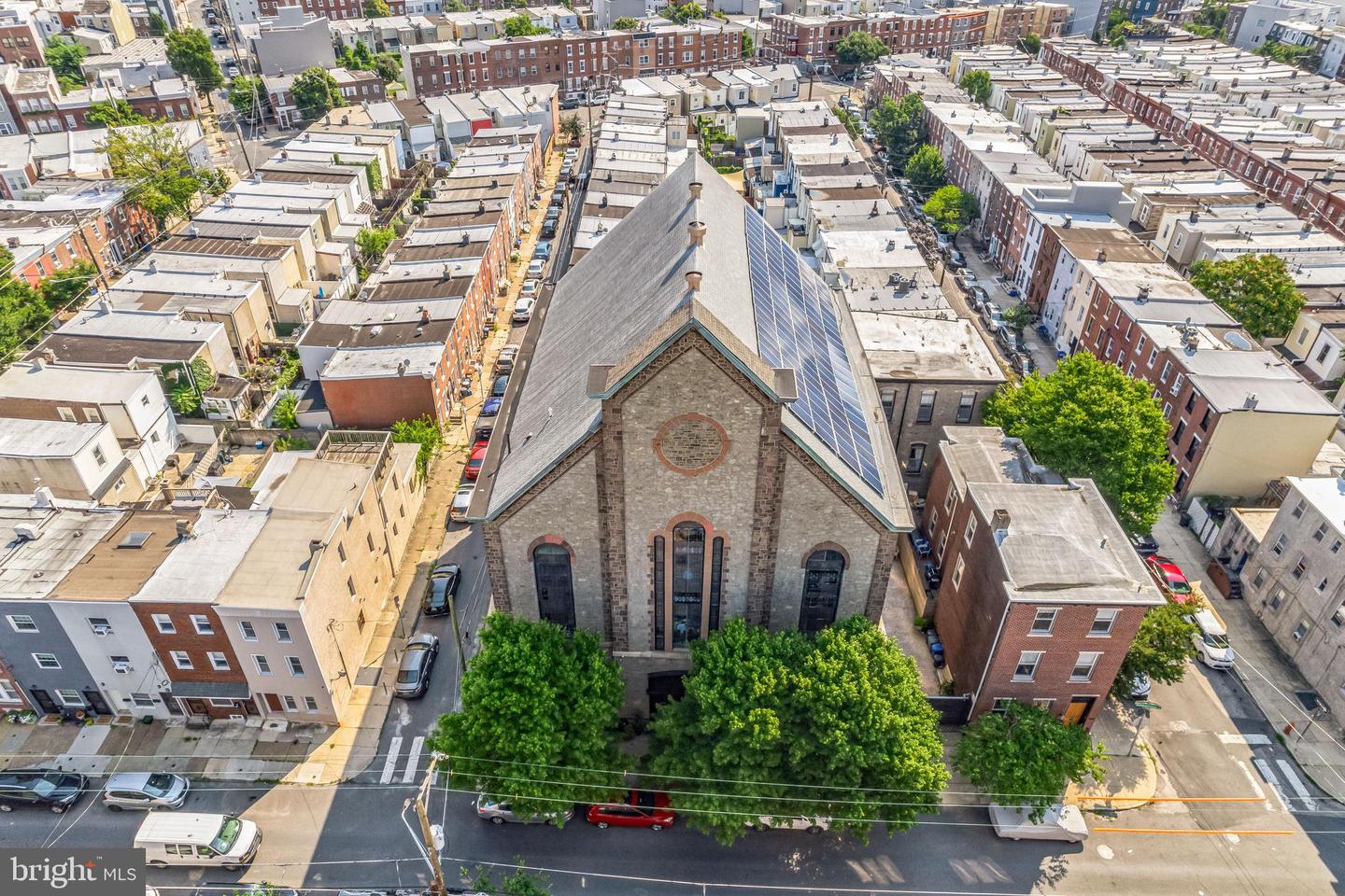 1345 E Susquehanna Avenue, Philadelphia, Pennsylvania, 19125, United States, 4 Bedrooms Bedrooms, ,6 BathroomsBathrooms,Residential,For Sale,1345 E Susquehanna Avenue,1613151