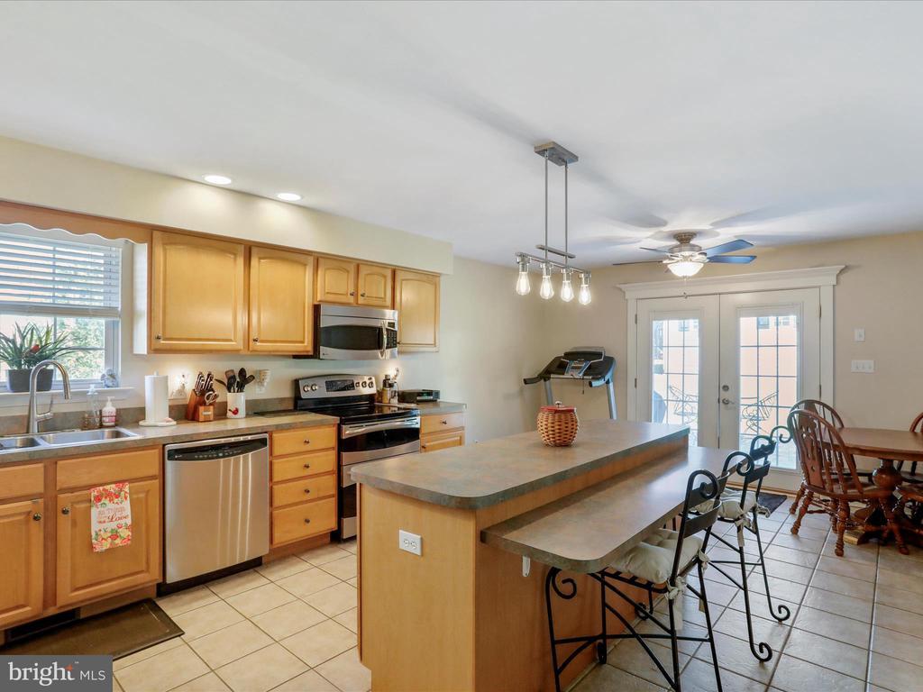 Winchester, Virginia, 22603, United States, 3 Bedrooms Bedrooms, ,3 BathroomsBathrooms,Residential,For Sale,1754503