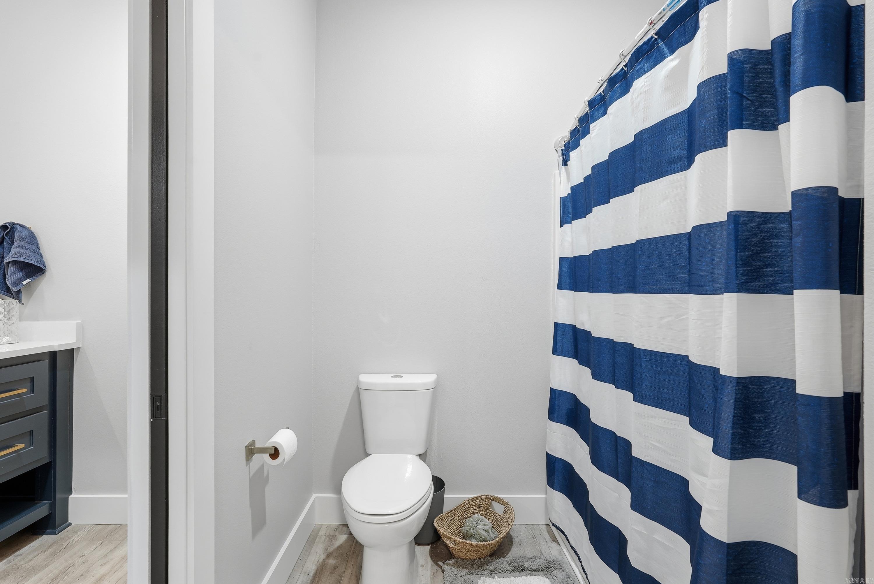 Morrilton, Arkansas, 72110, United States, 3 Bedrooms Bedrooms, ,4 BathroomsBathrooms,Residential,For Sale,2003394