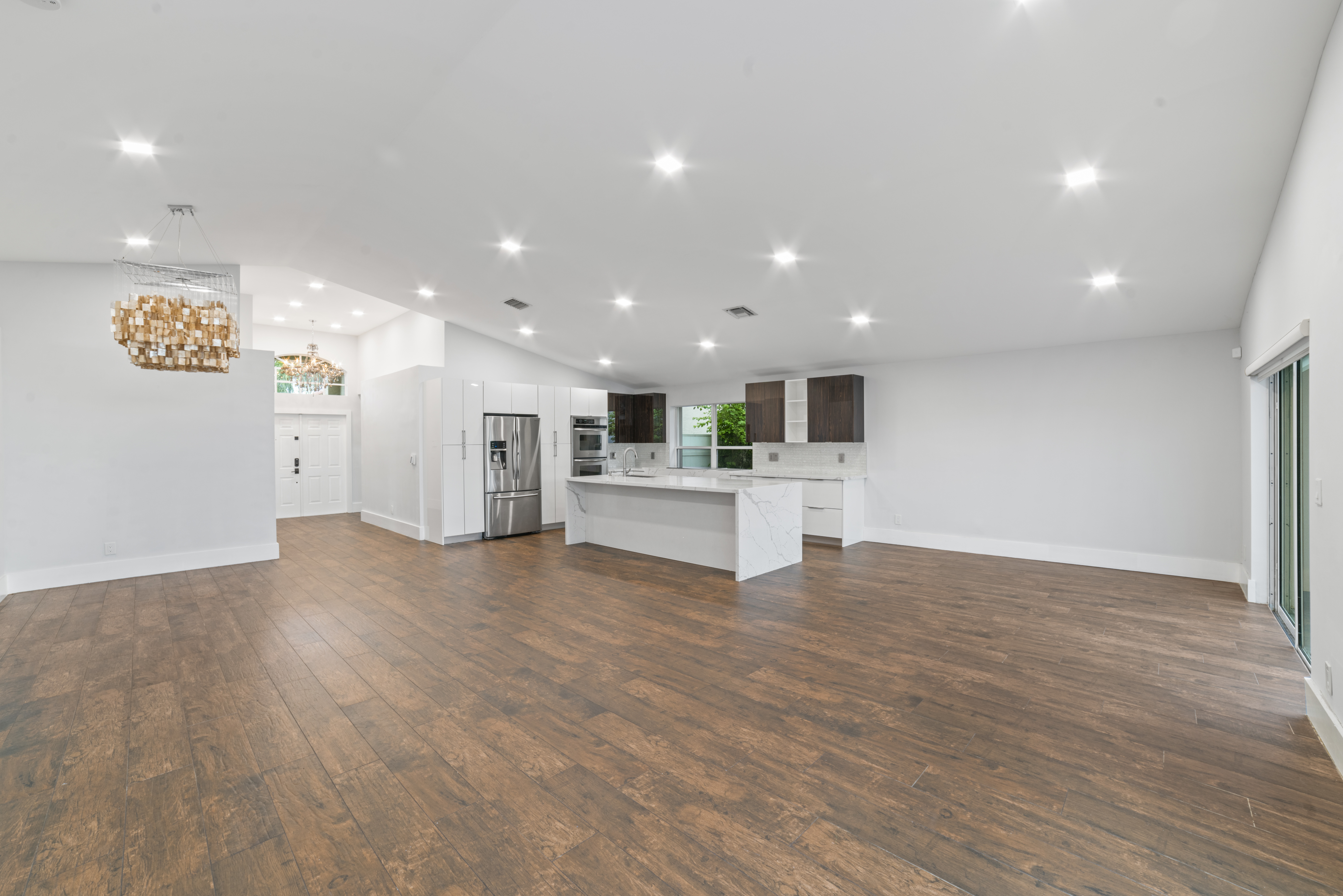  18096 SW 29th St, Miramar, FL, 33029 - 物件實景