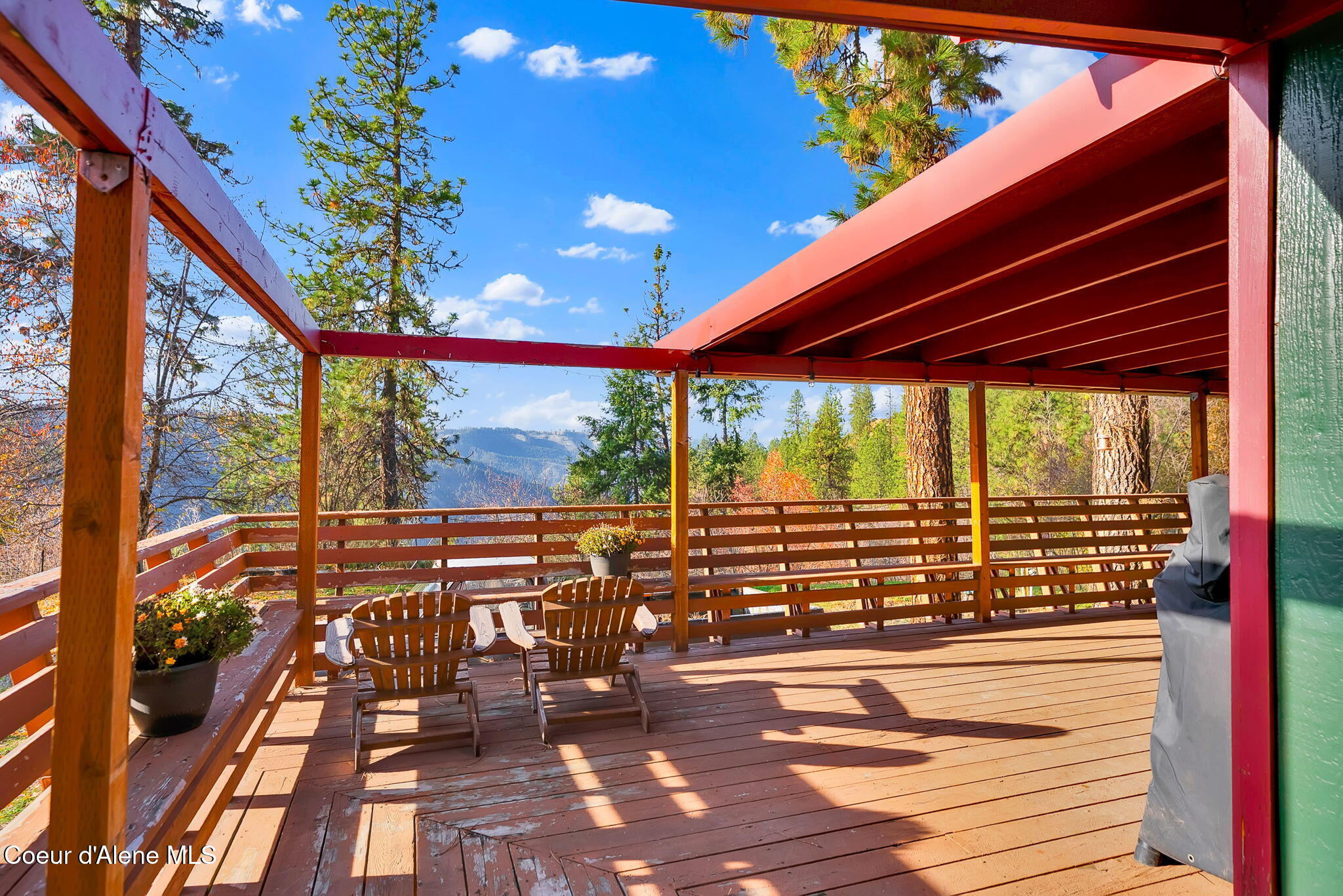 Orofino, Idaho, 83544, United States, 4 Bedrooms Bedrooms, ,Residential,For Sale,1991017