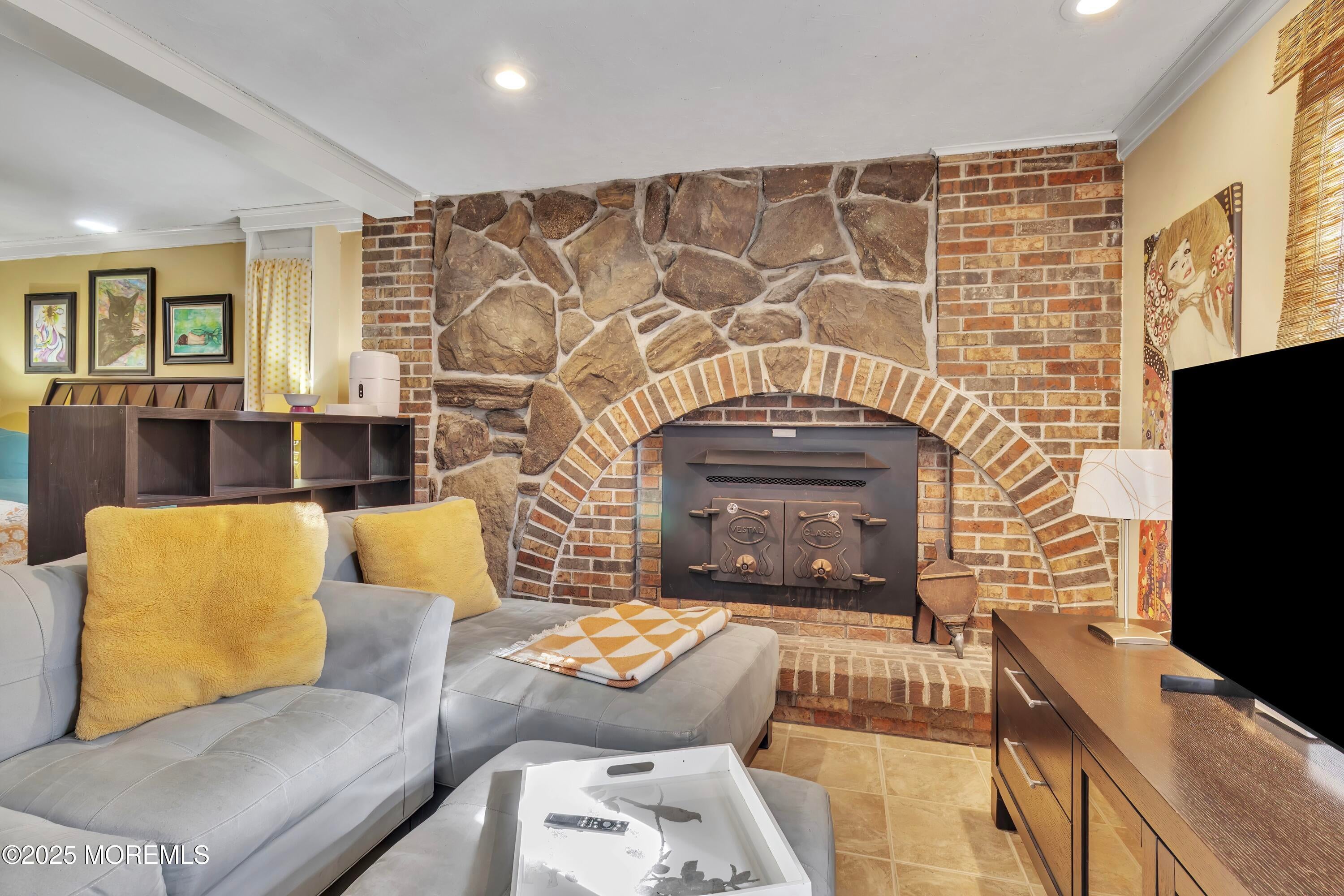 Brick, New Jersey, 08724, United States, 4 Bedrooms Bedrooms, ,2 BathroomsBathrooms,Residential,For Sale,2005983