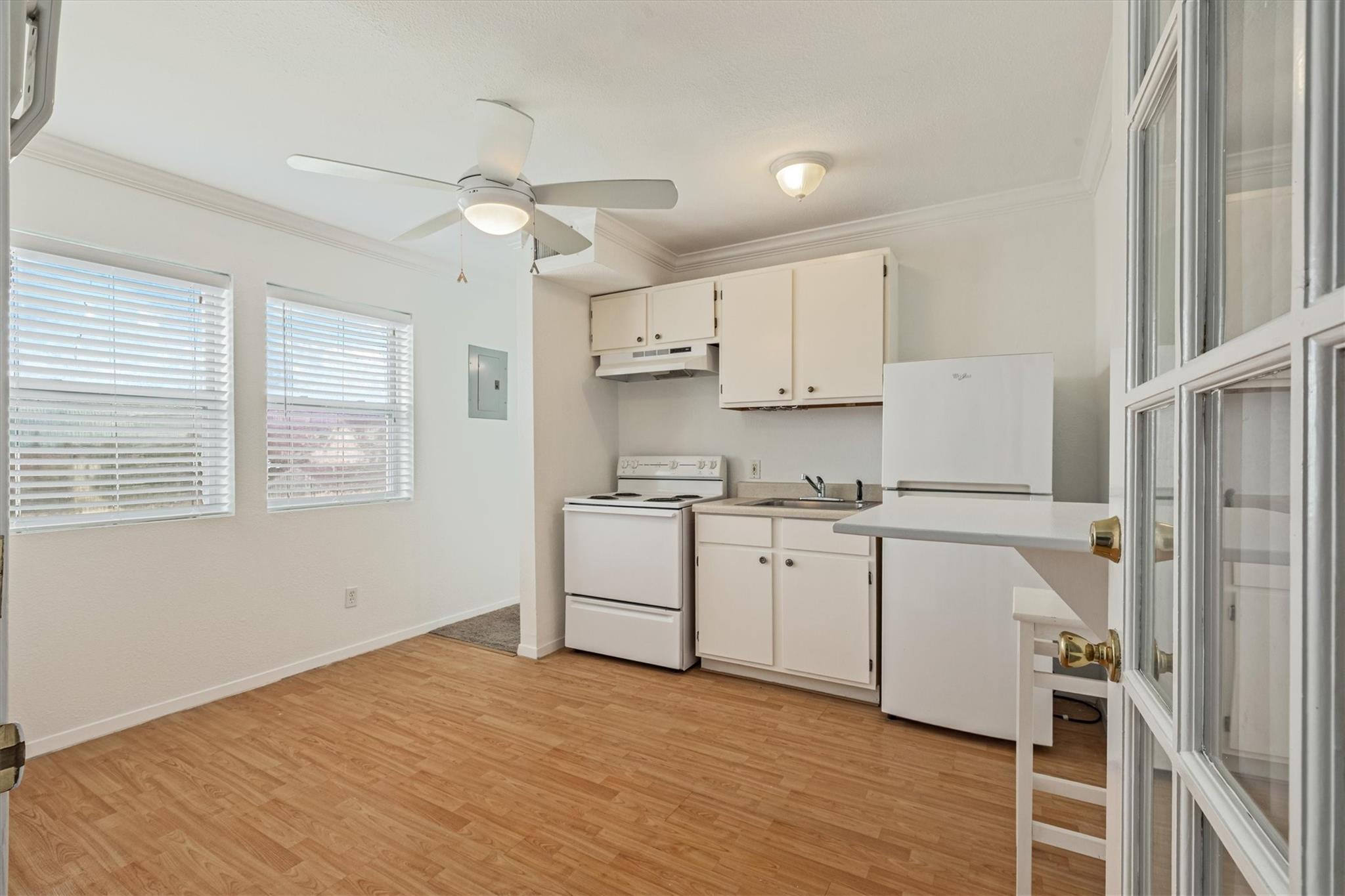 Galveston, Texas, 77551, United States, 4 Bedrooms Bedrooms, ,3 BathroomsBathrooms,Residential,For Sale,1934515
