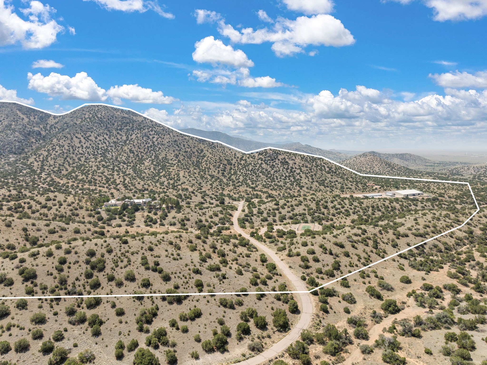  3150 Coyote Trail SE - 物件實景