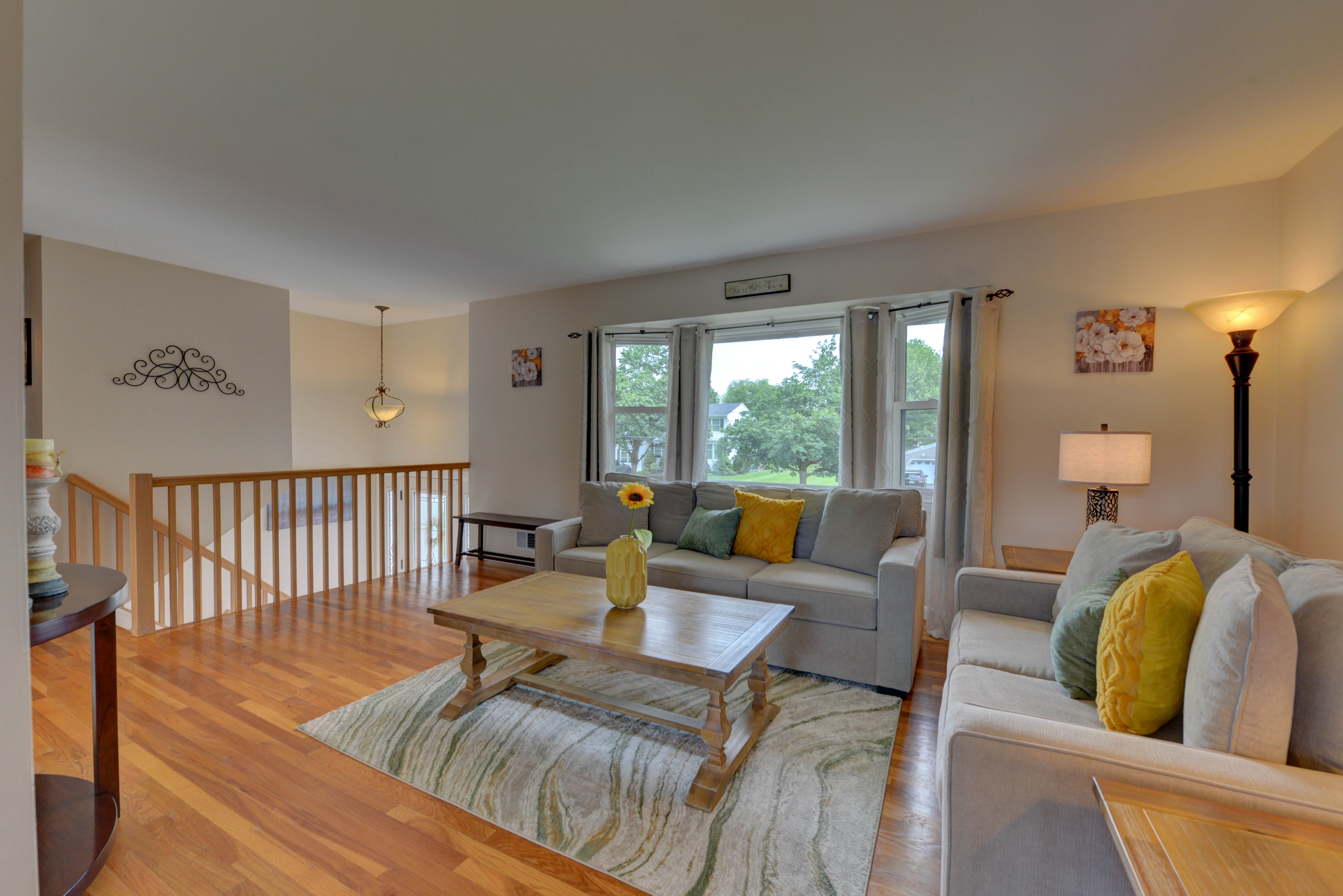Pequannock, New Jersey, 07440, United States, 3 Bedrooms Bedrooms, ,3 BathroomsBathrooms,Residential,For Sale,1944939