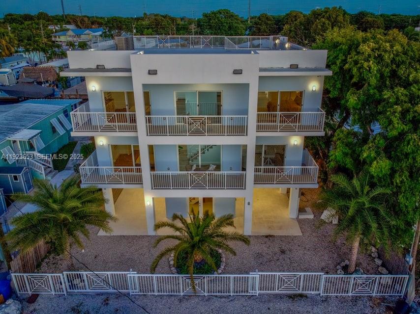 Key Largo, Florida, 33037, United States, 5 Bedrooms Bedrooms, ,3 BathroomsBathrooms,Residential,For Sale,2002061