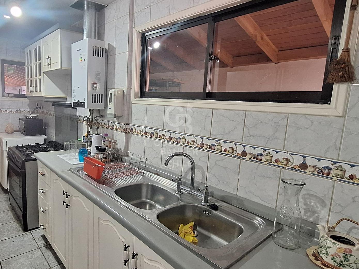 Osorno, Chile, 4 Bedrooms Bedrooms, ,3 BathroomsBathrooms,Residential,For Sale,1926290